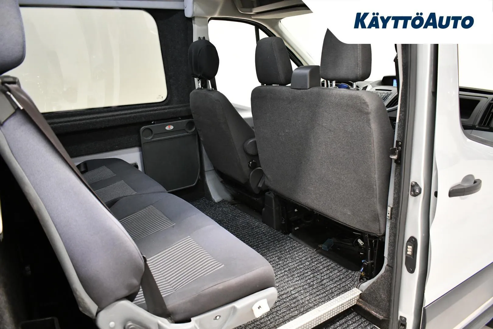 Ford Transit FME-675 carousel image