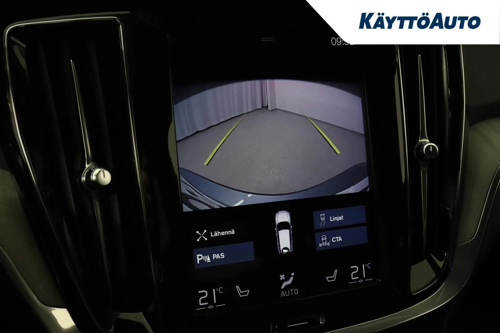 Volvo V60 SPL-985 carousel image