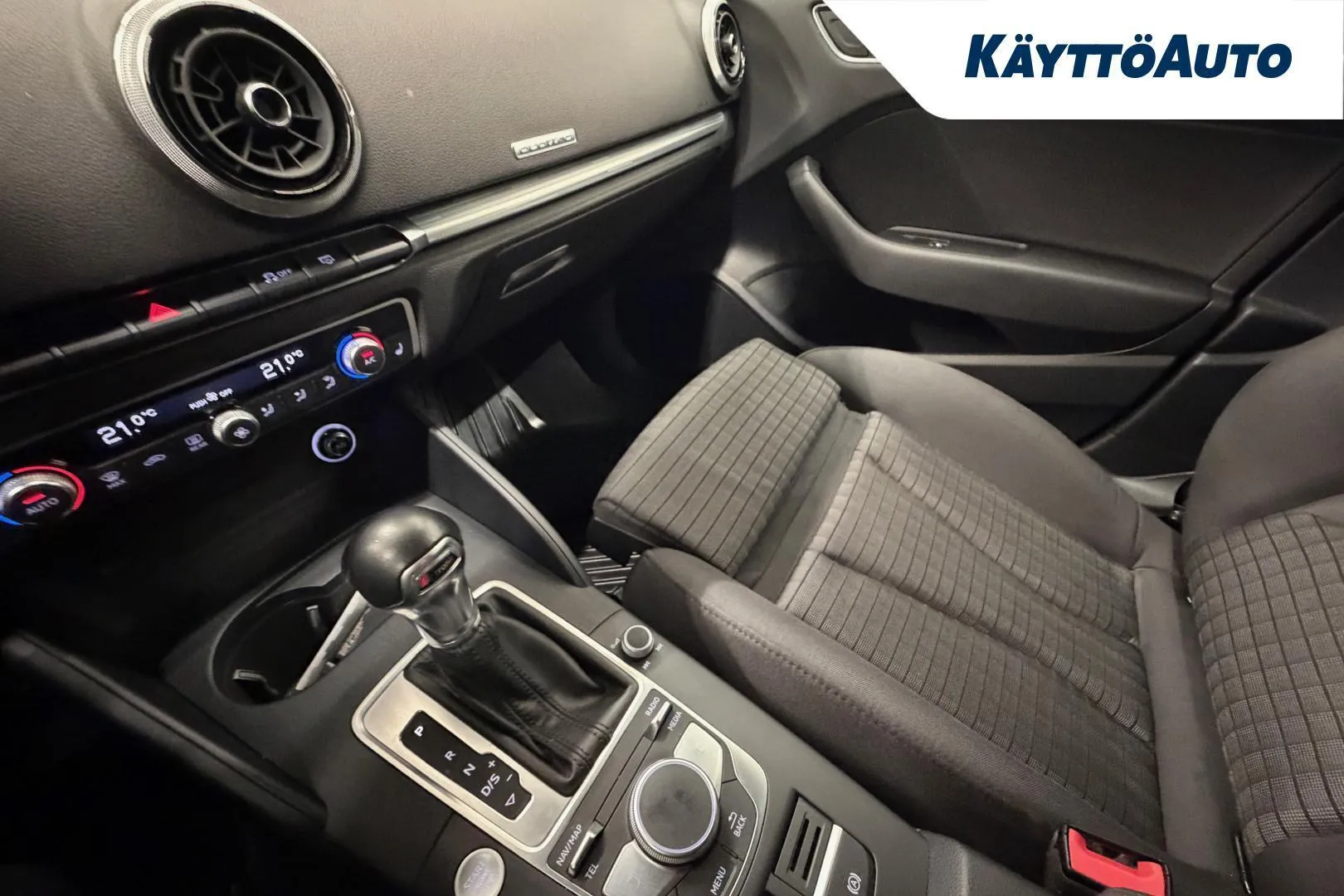Audi A3 YJY-506 carousel image