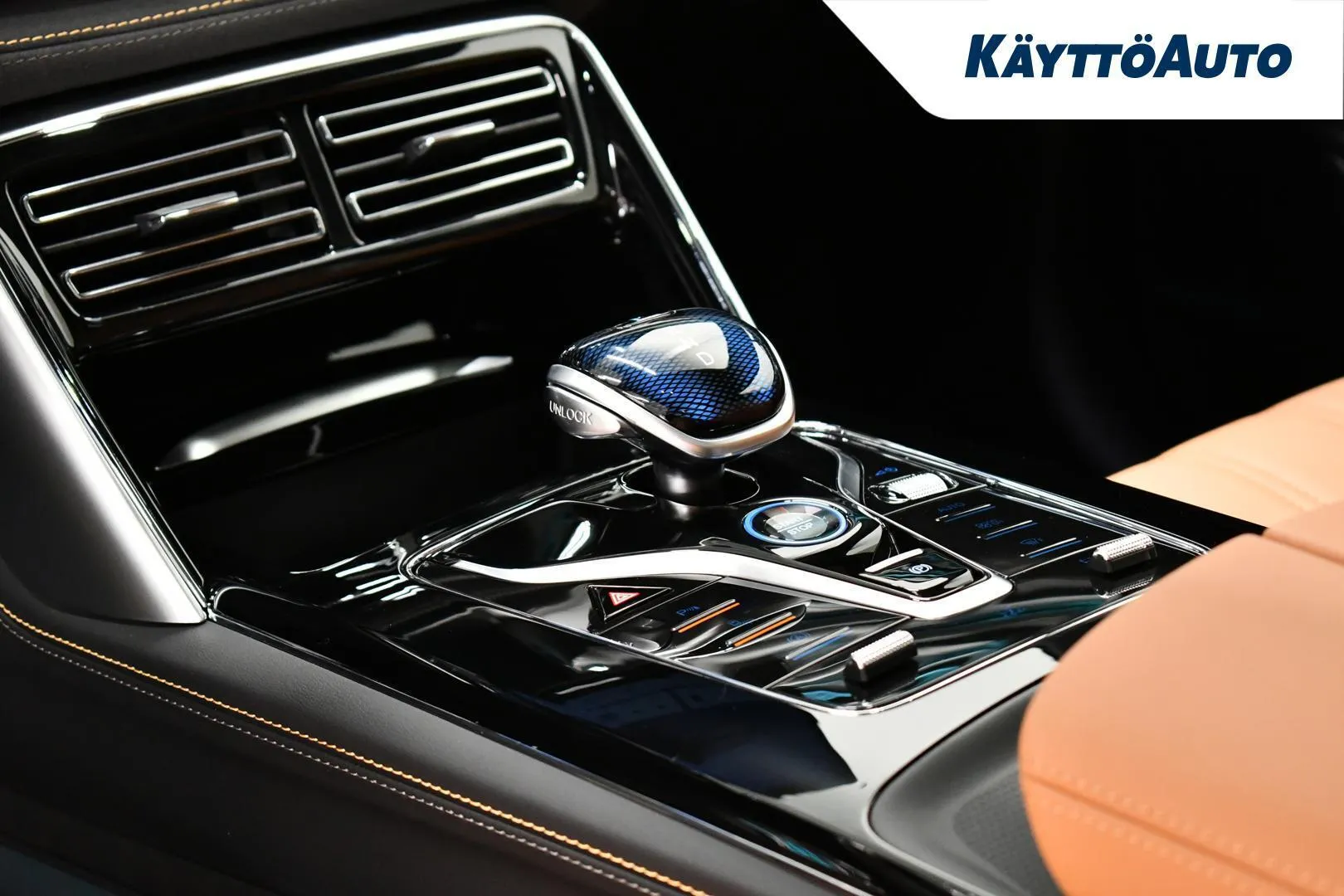 BYD TANG GRO-142 carousel image