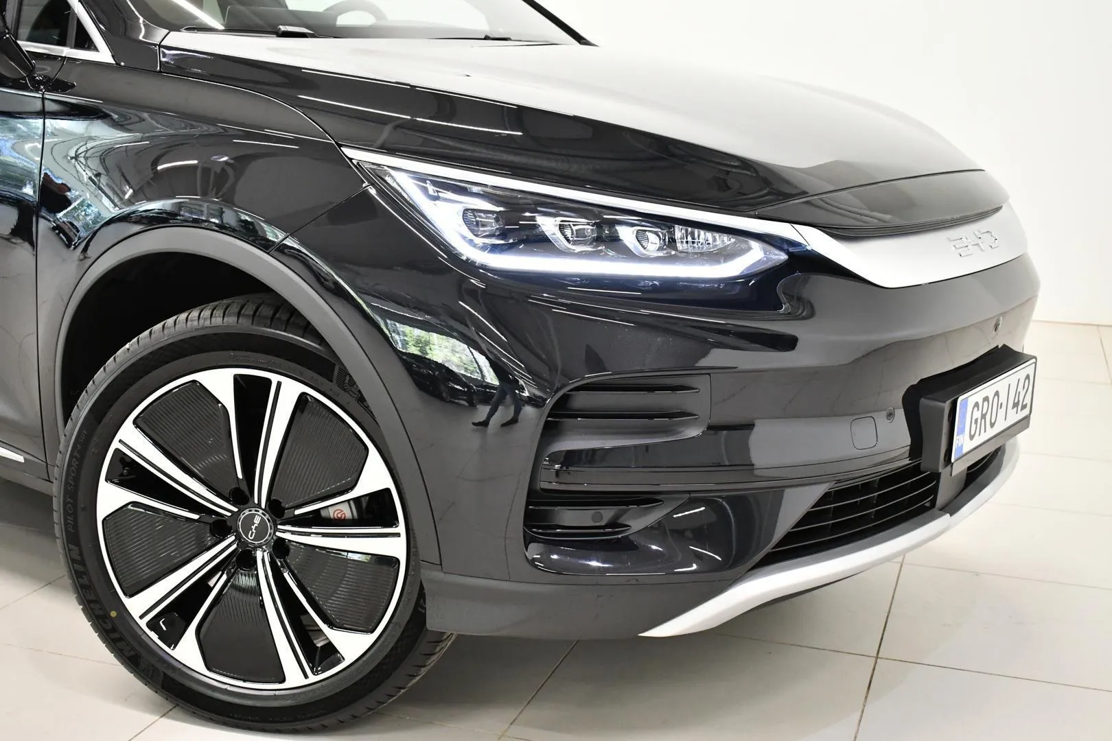 BYD TANG GRO-142 carousel image
