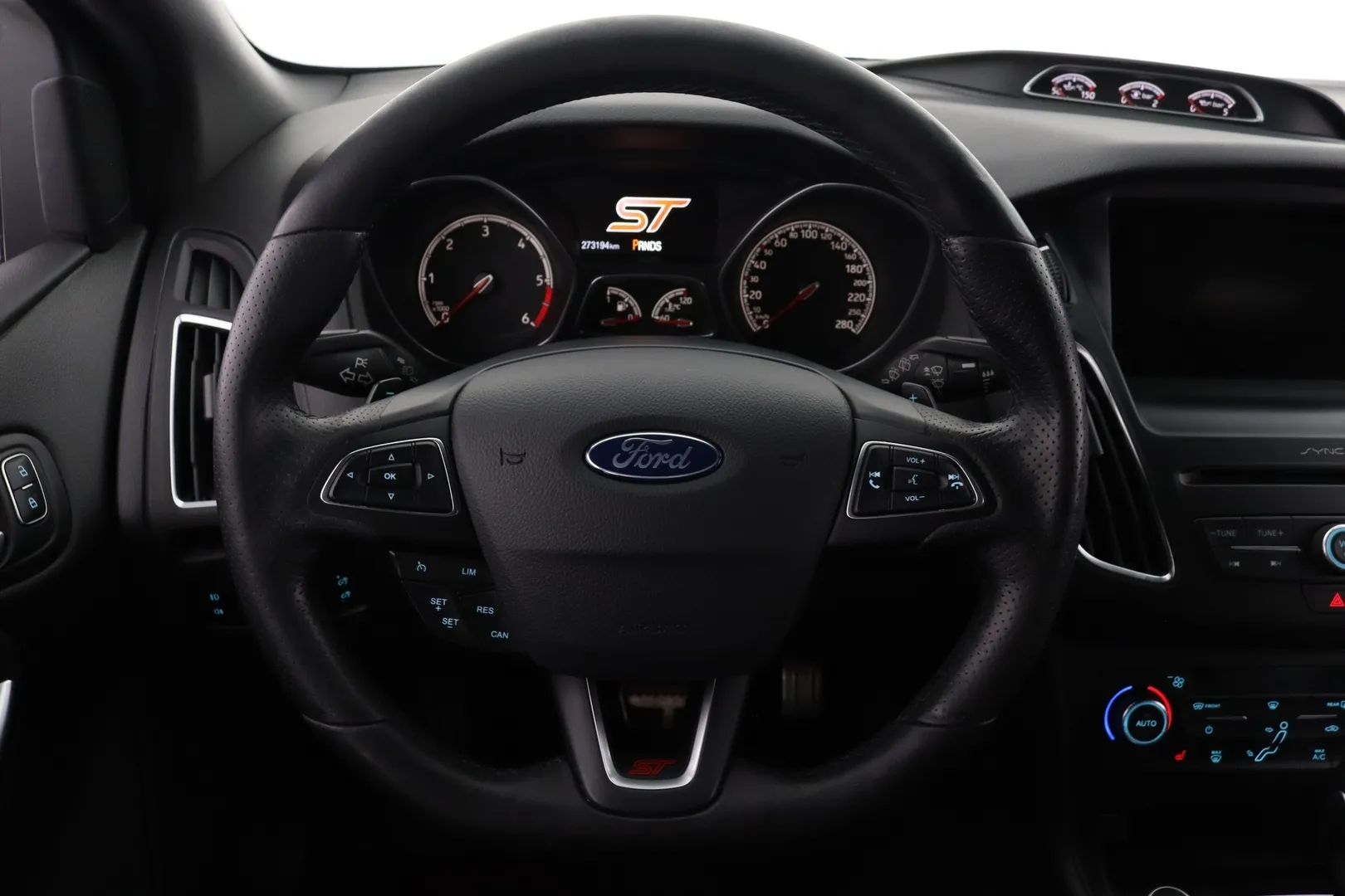 Ford Focus OVS-641 carousel image