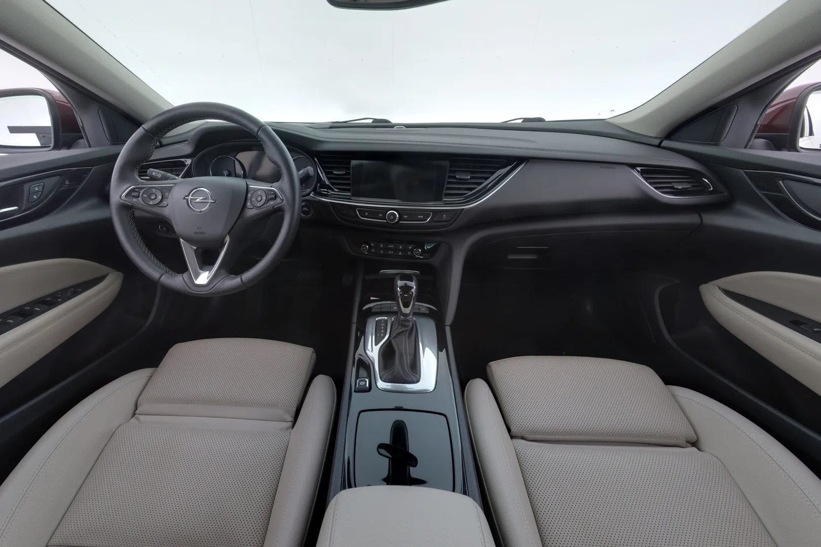 Opel Insignia FIA-726 carousel image