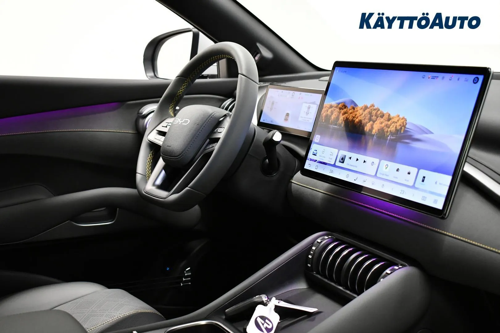 BYD ATTO 3 GRO-371 carousel image
