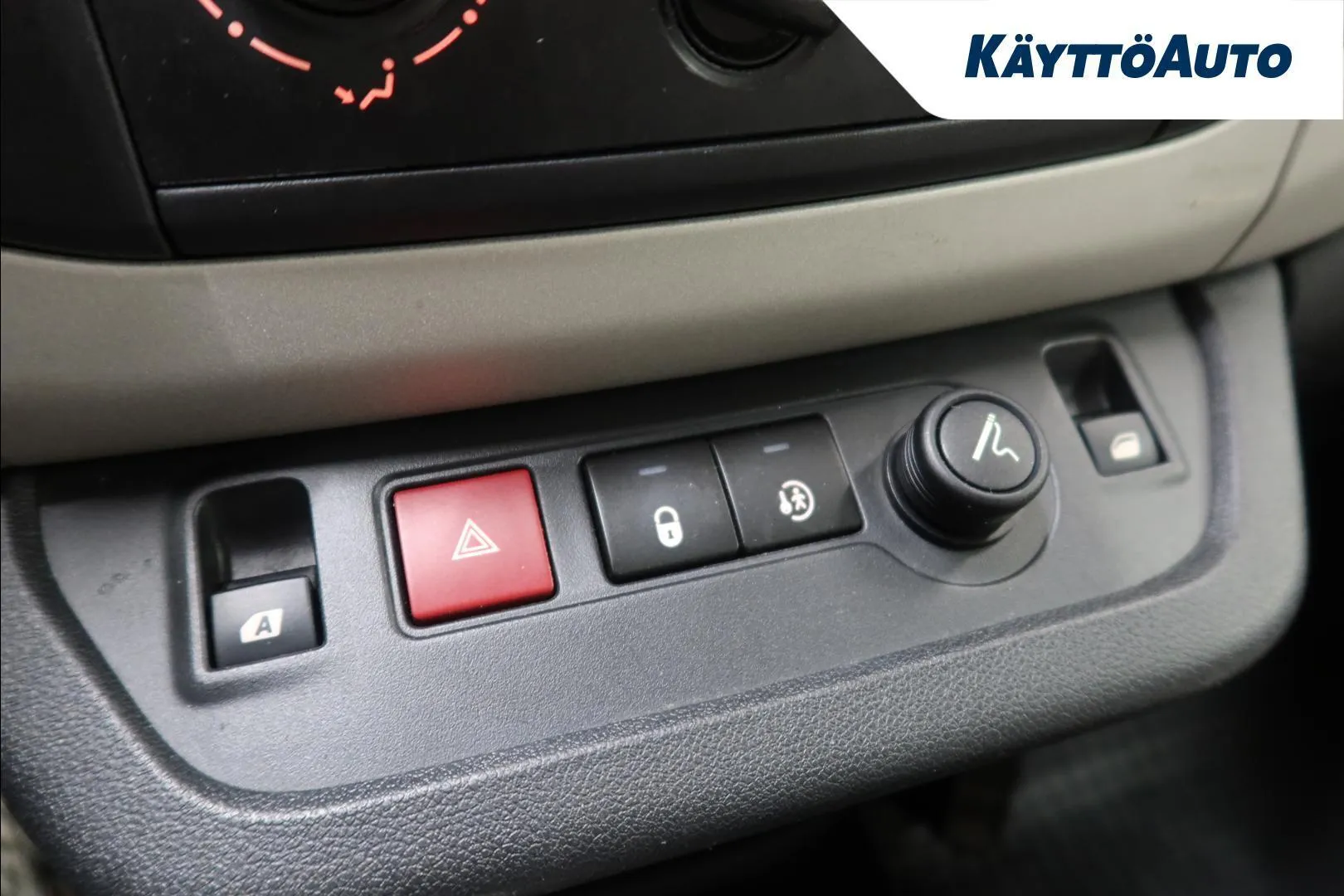 Citroen Berlingo Multispace NKC-663 carousel image