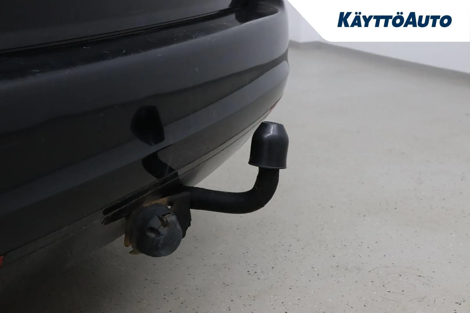 Volkswagen Golf YHO-856 carousel image
