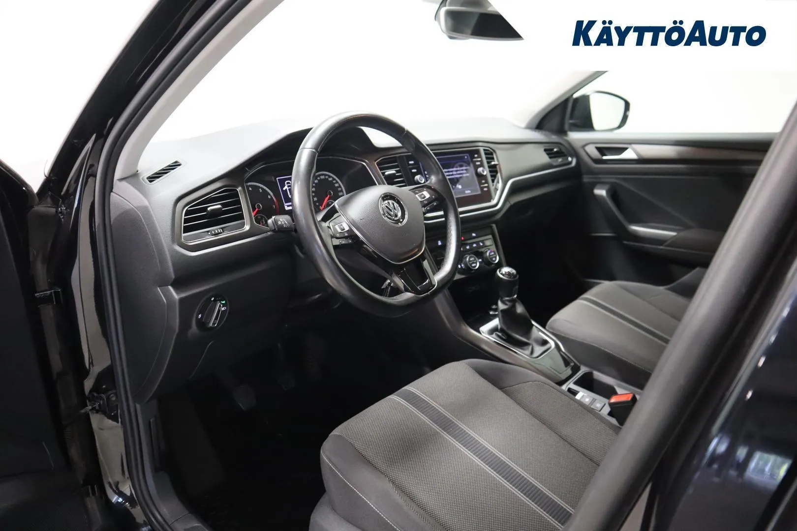 Volkswagen T-Roc EPE-500 carousel image