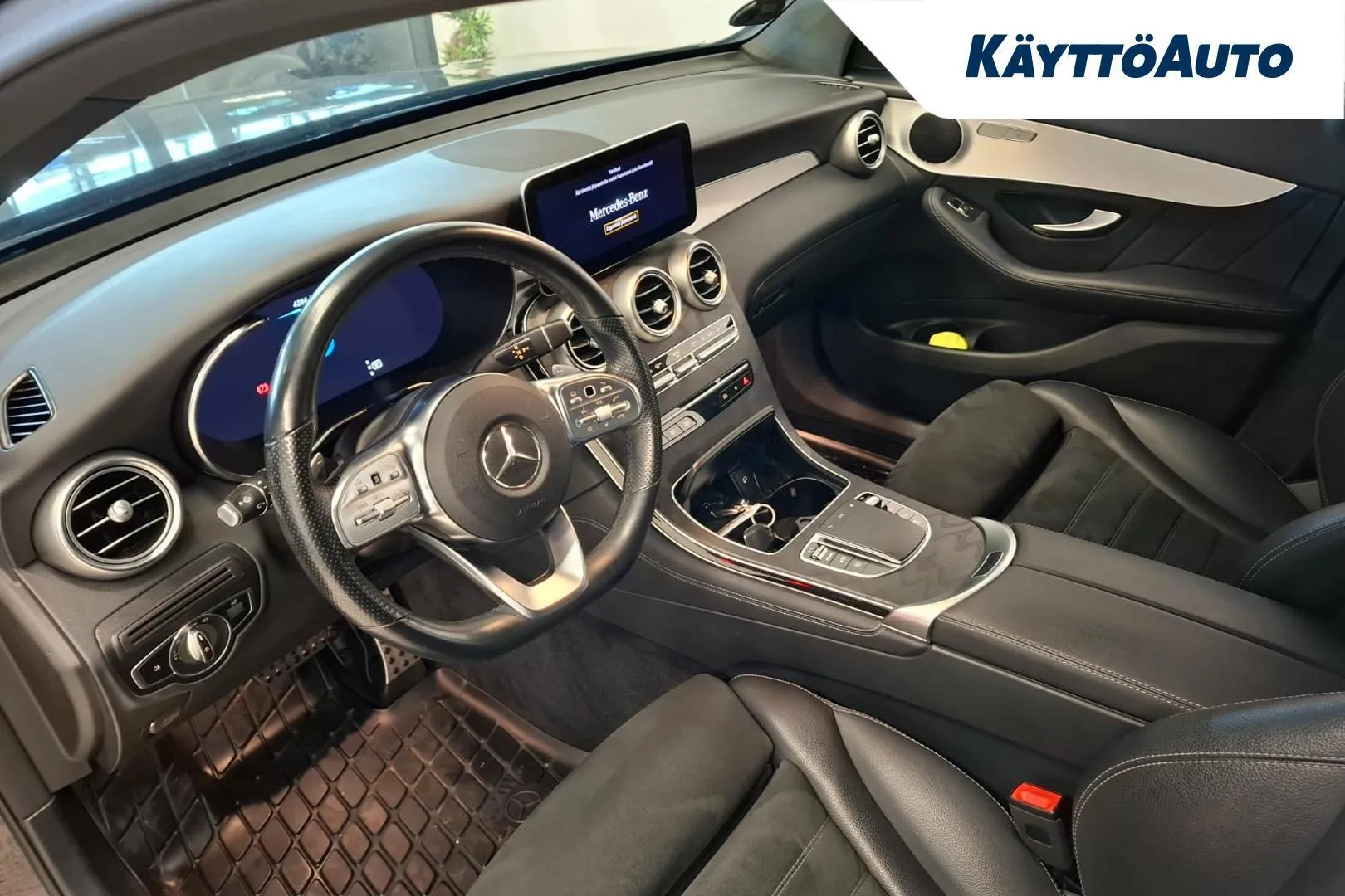 Mercedes-Benz GLC ZOR-106 carousel image