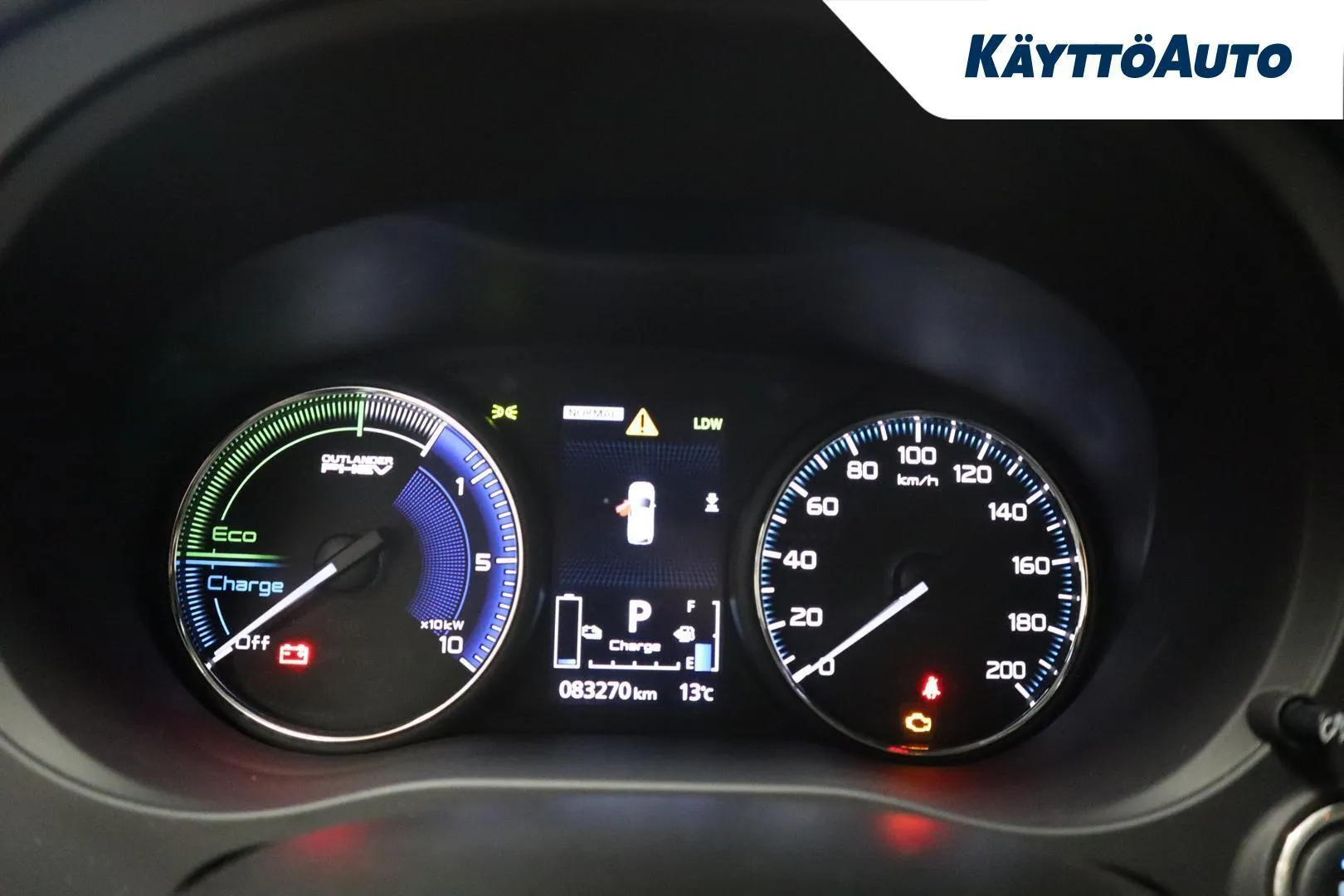 Mitsubishi Outlander PHEV KTL-761 carousel image