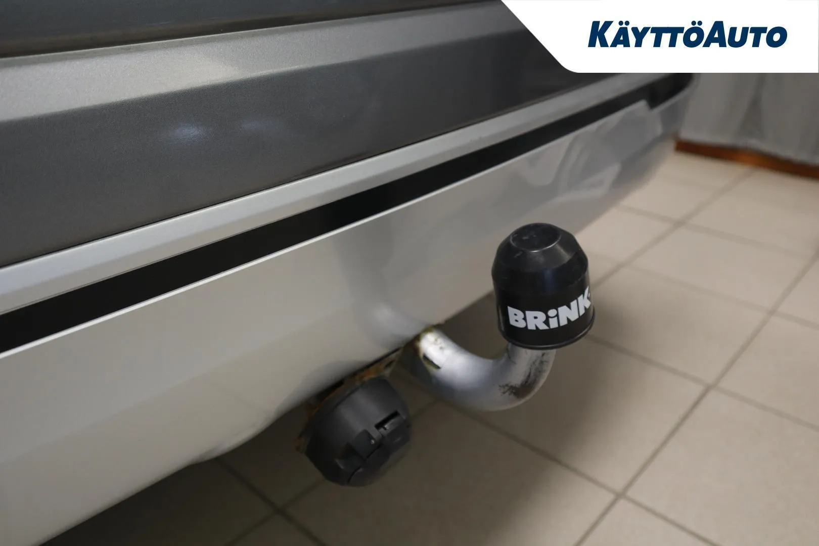 Mitsubishi Outlander PHEV KTL-761 carousel image