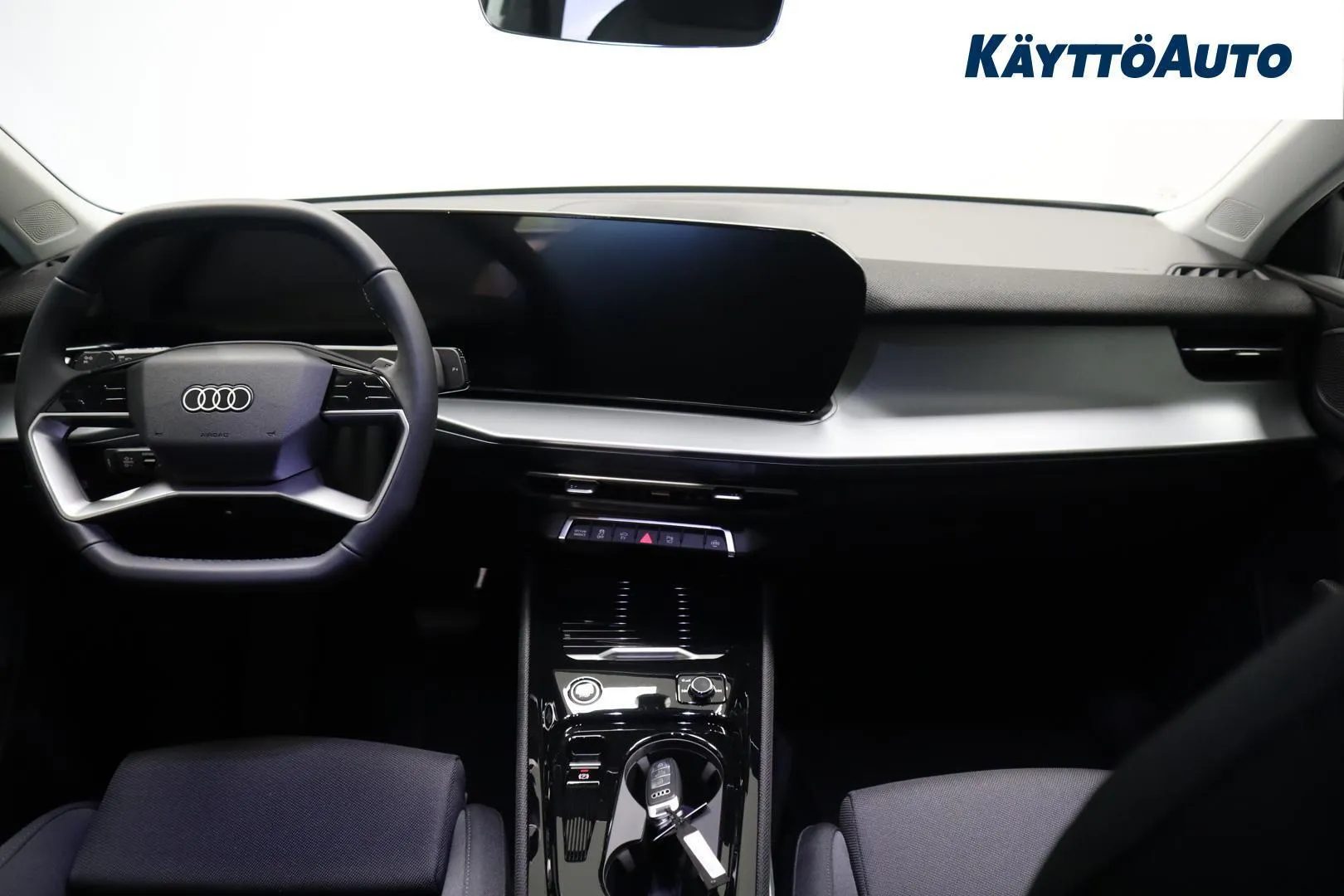 Audi Q3 JOR-483 carousel image