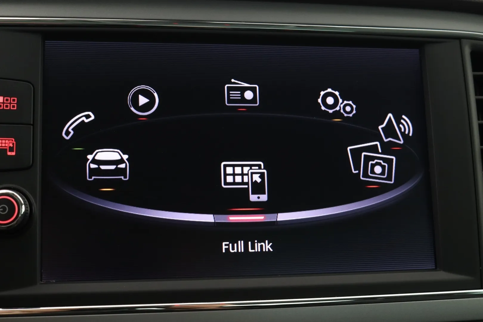 Seat Leon OVT-552 carousel image