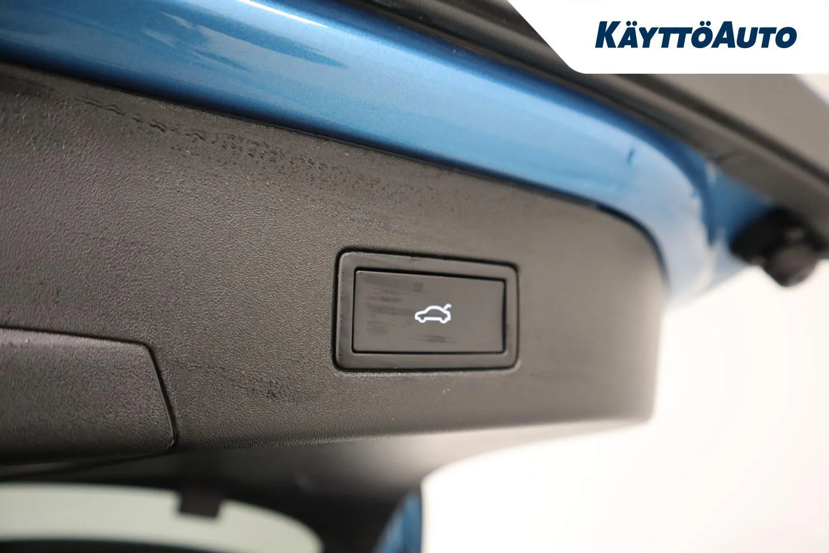 Volkswagen ID.4 LTJ-240 carousel image