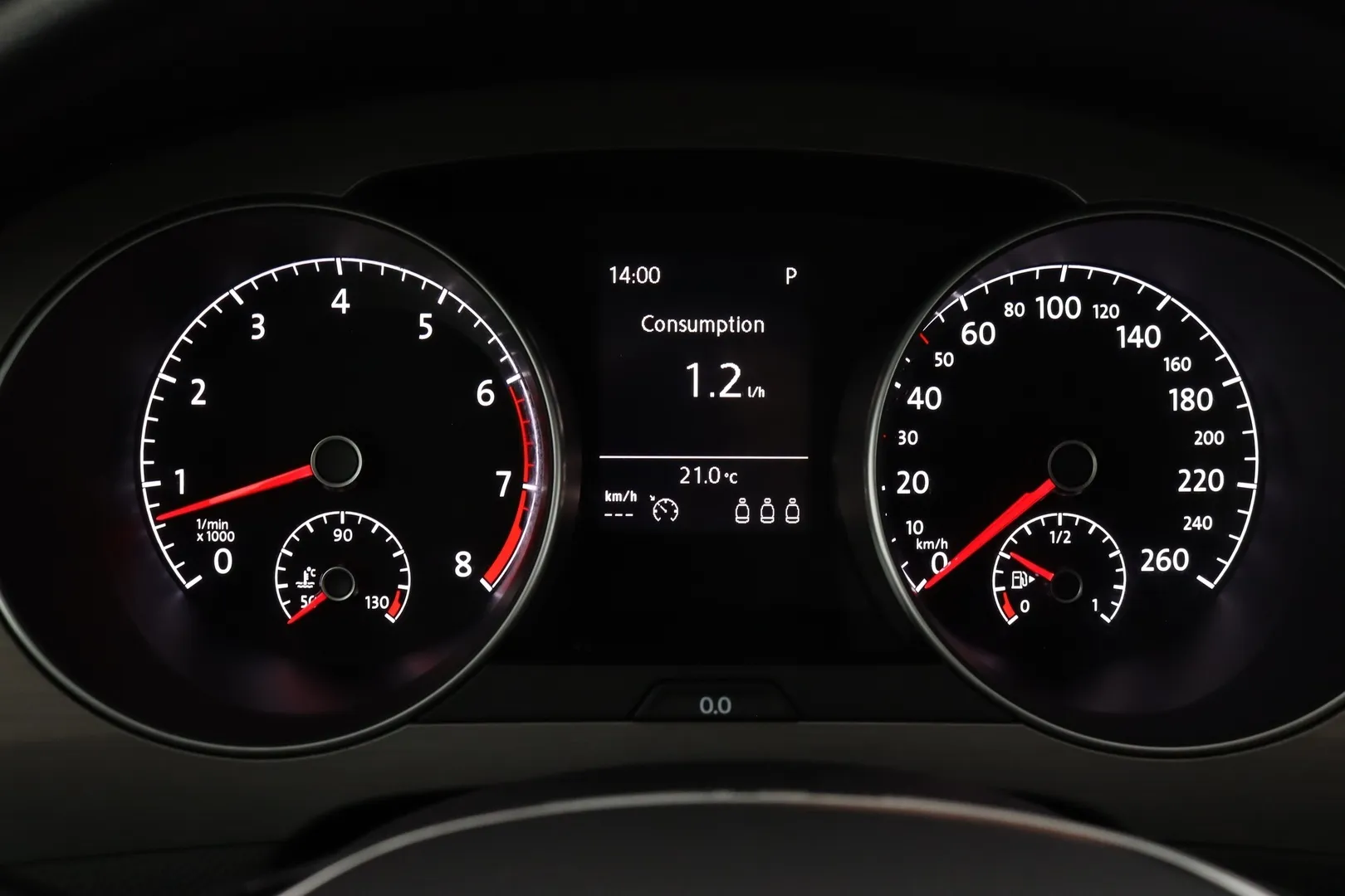 Volkswagen Golf Sportsvan RRZ-842 carousel image