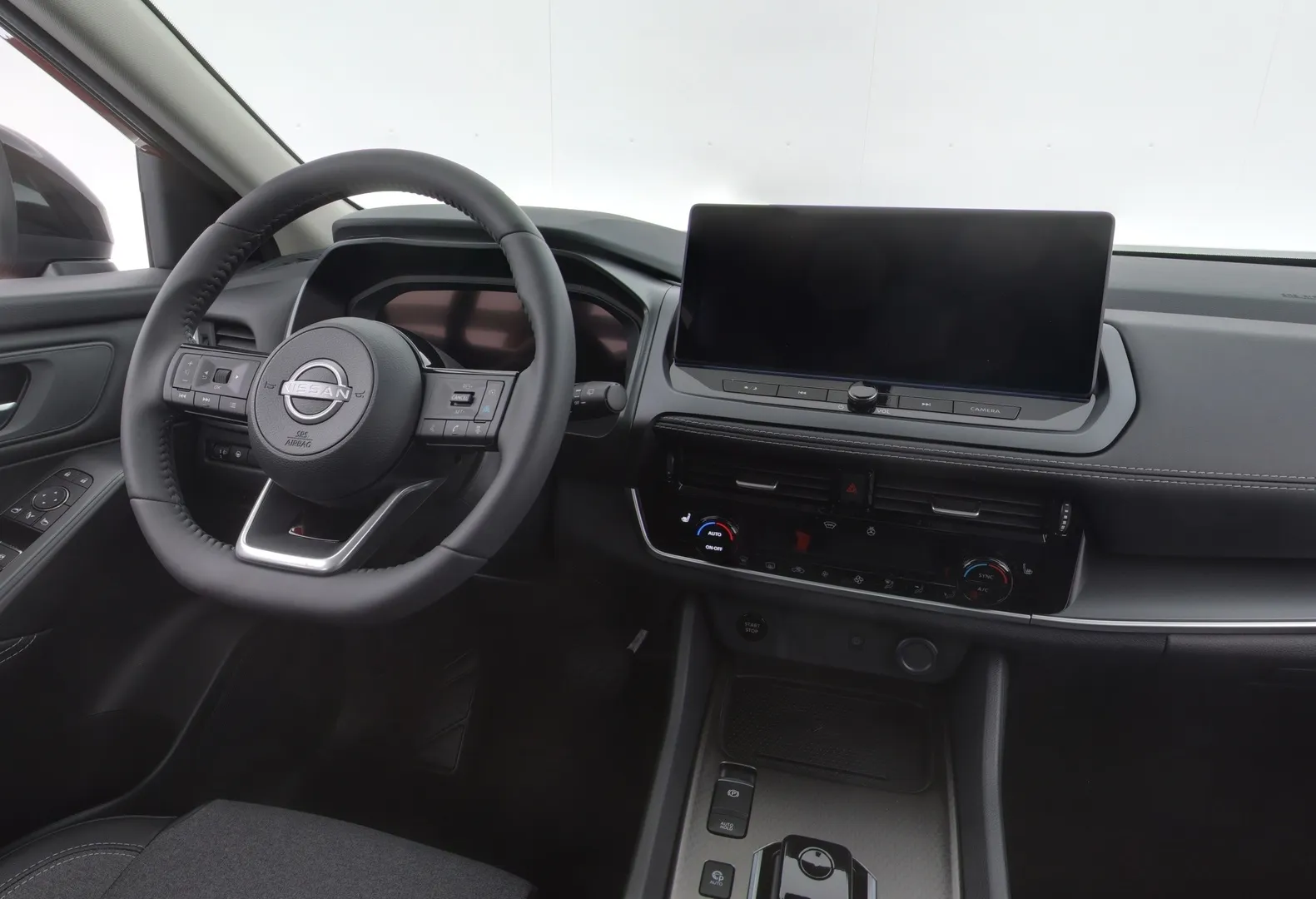 NISSAN QASHQAI SZJ-258 carousel image