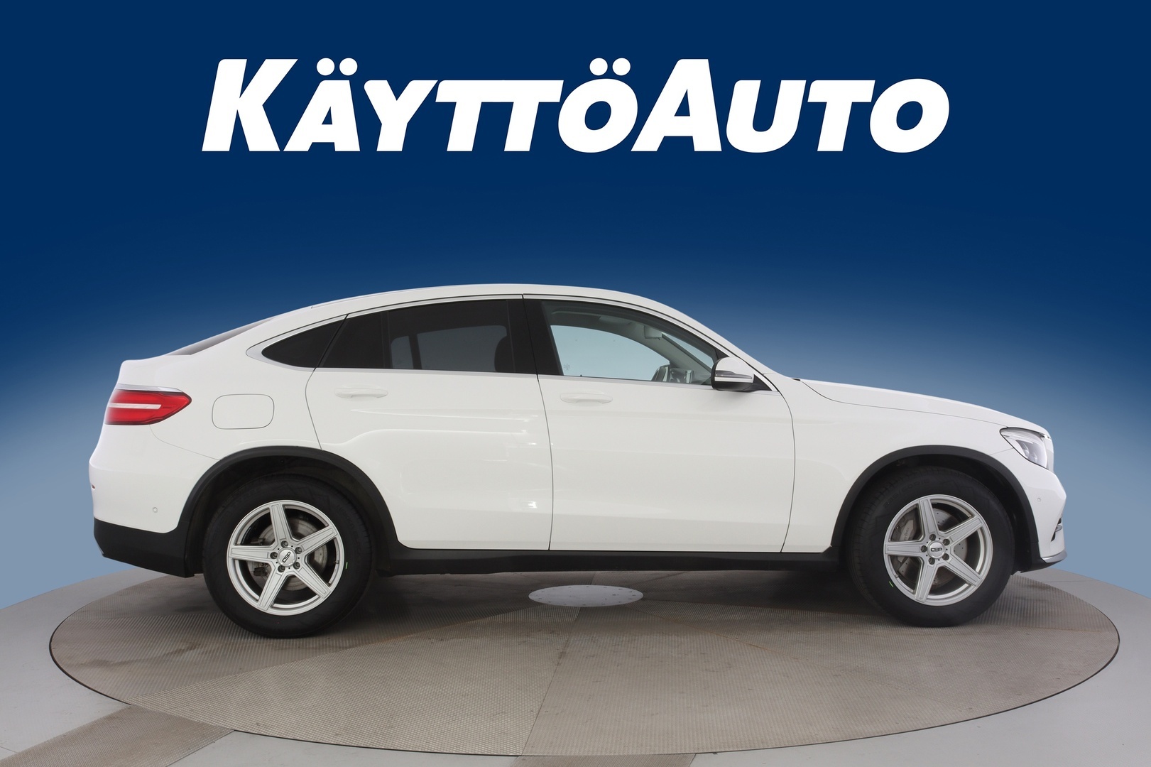 Mercedes-Benz GLC 2017, kuva 7/60