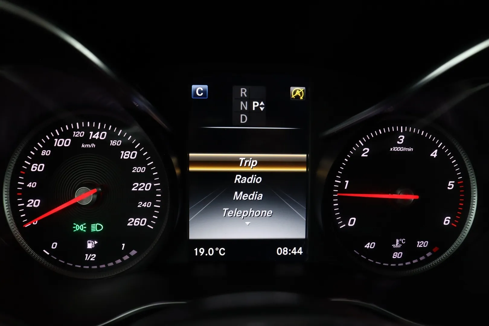 Mercedes-Benz GLC VZF-375 carousel image