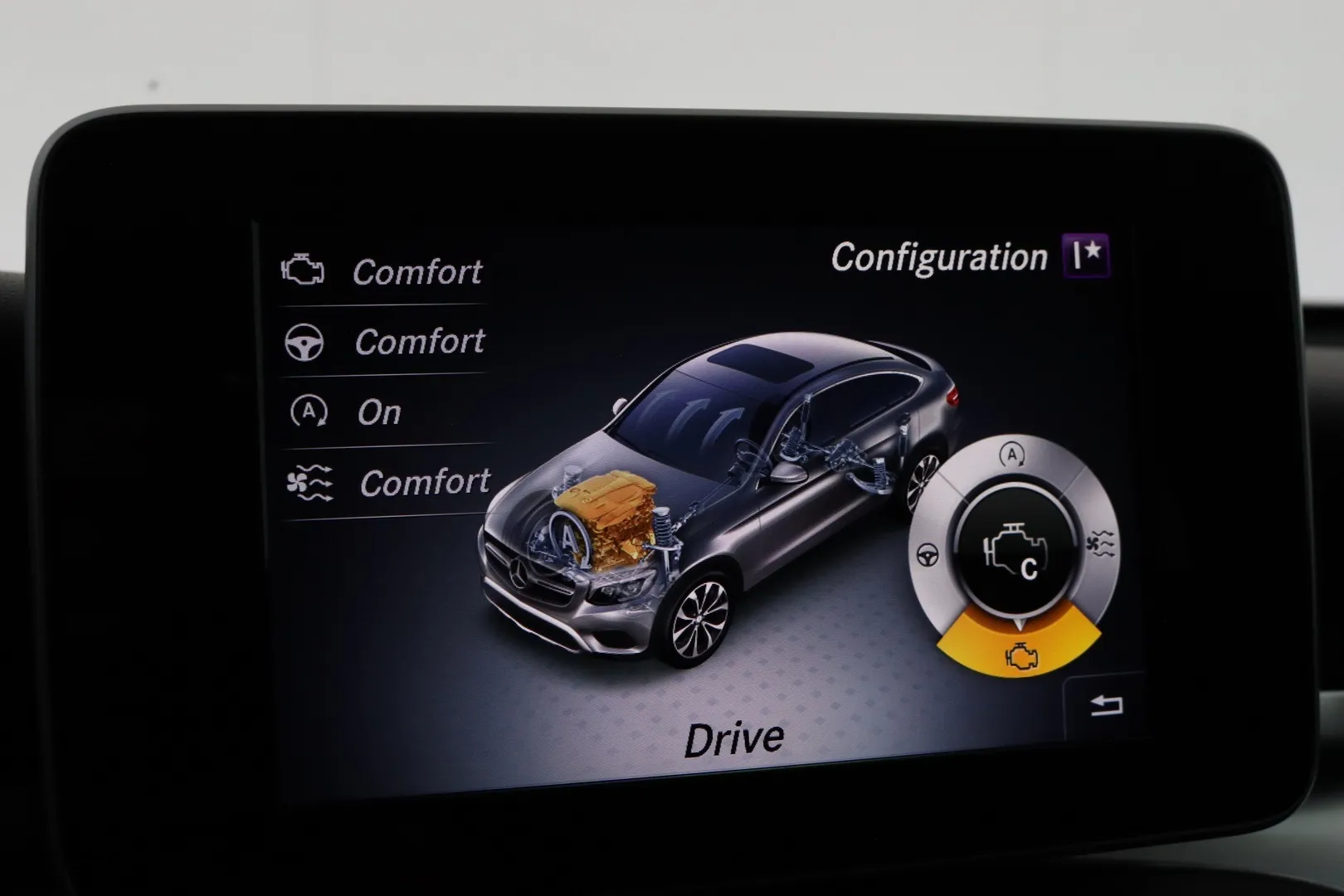 Mercedes-Benz GLC VZF-375 carousel image