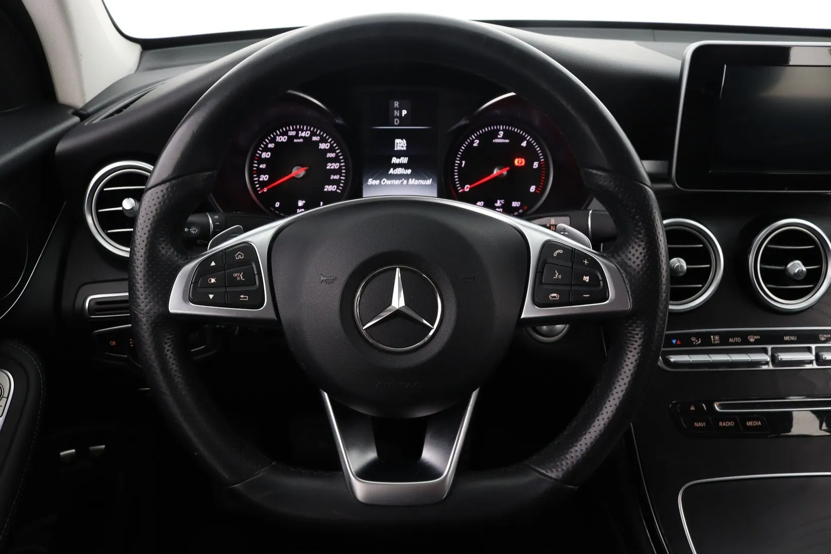 Mercedes-Benz GLC VZF-375 carousel image