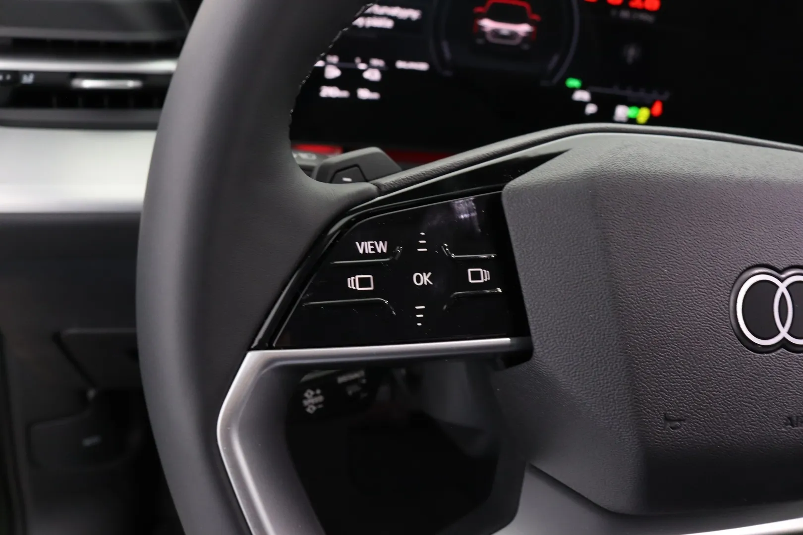 Audi Q5 KXO-328 carousel image