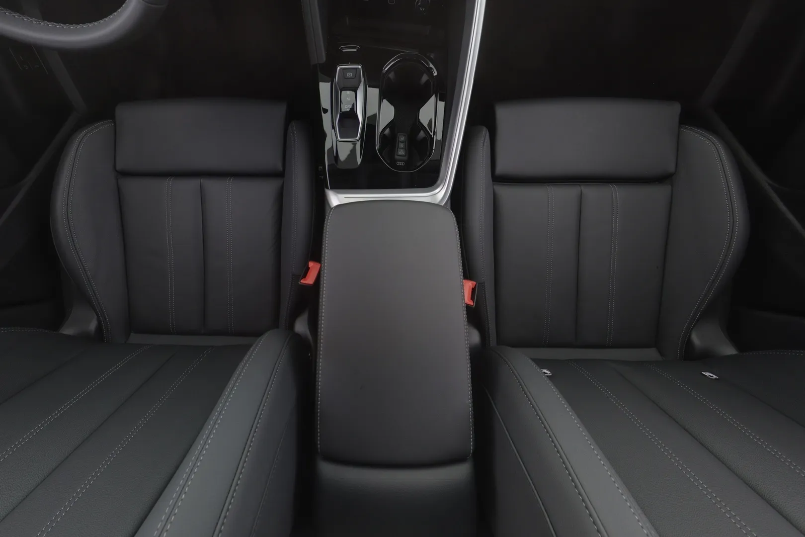 Audi Q5 KXO-328 carousel image