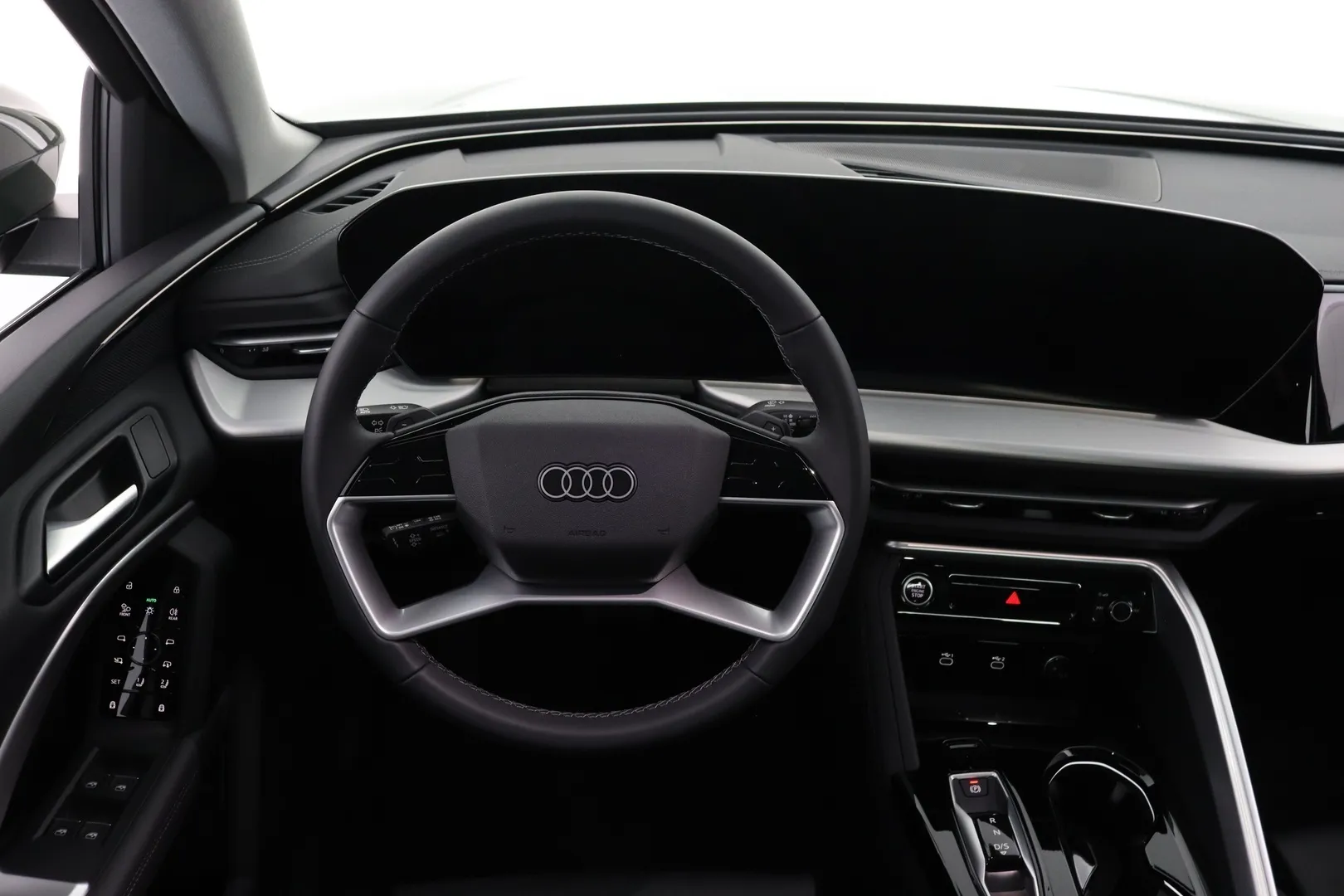 Audi Q5 KXO-328 carousel image