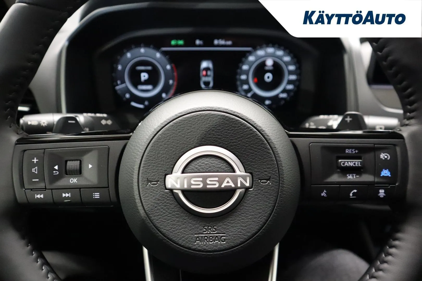 Nissan Qashqai SRN-658 carousel image
