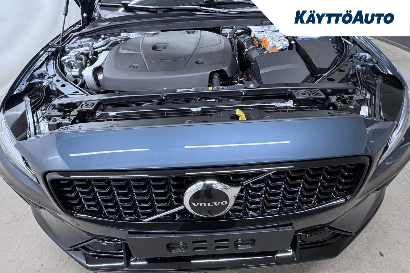 Volvo V60 ZRL-297 carousel image