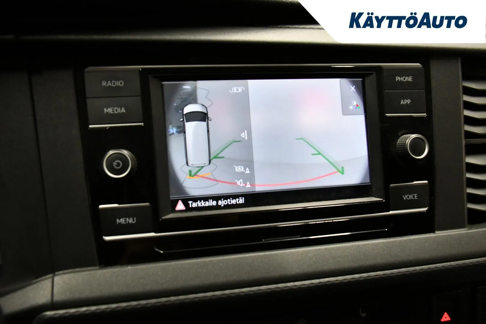 Volkswagen Transporter LPL-625 carousel image