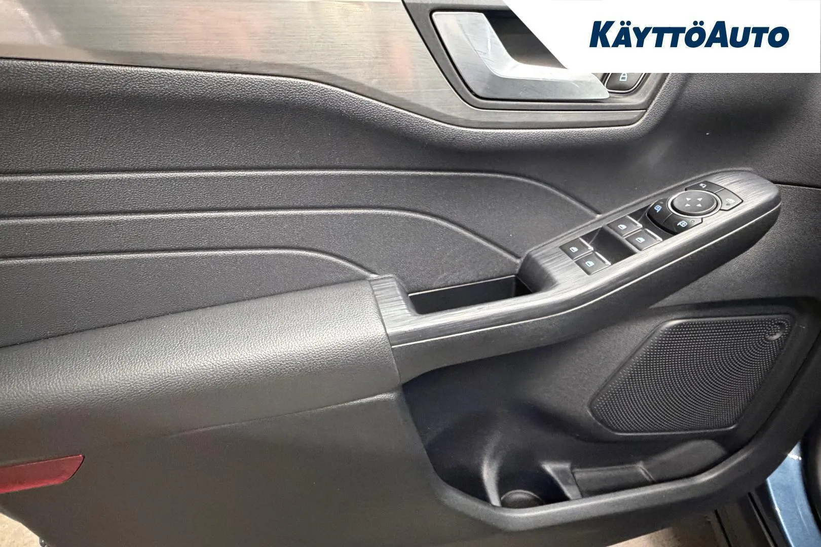 Ford Kuga JMG-851 carousel image