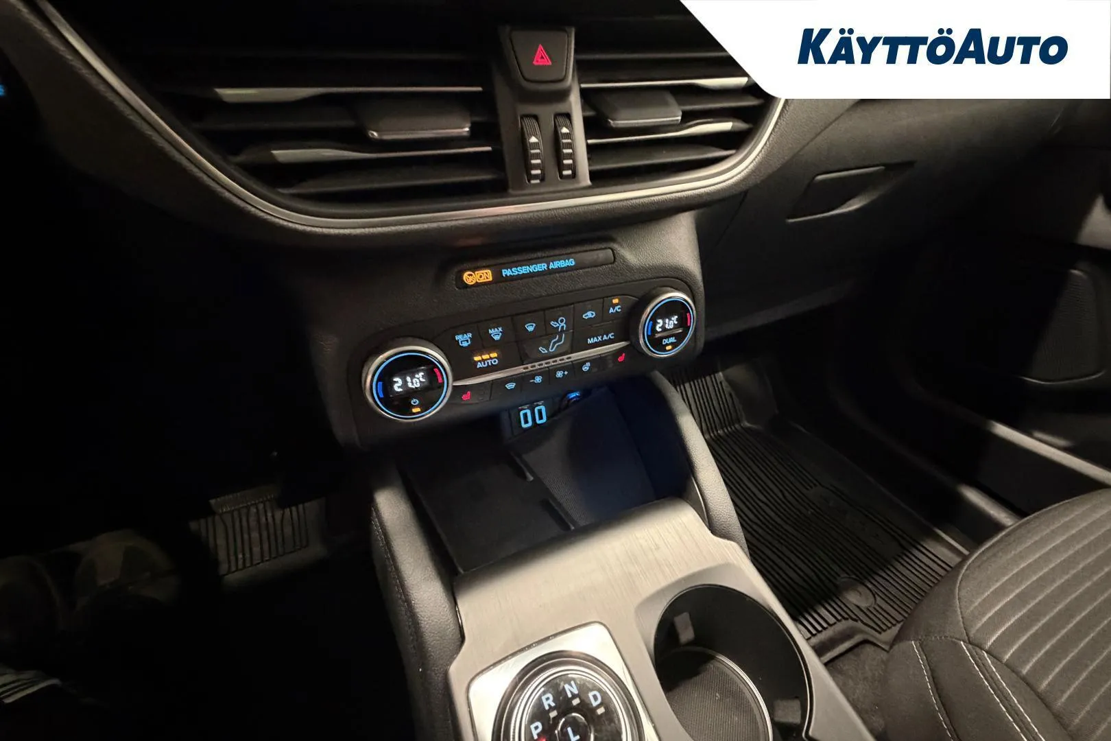Ford Kuga JMG-851 carousel image