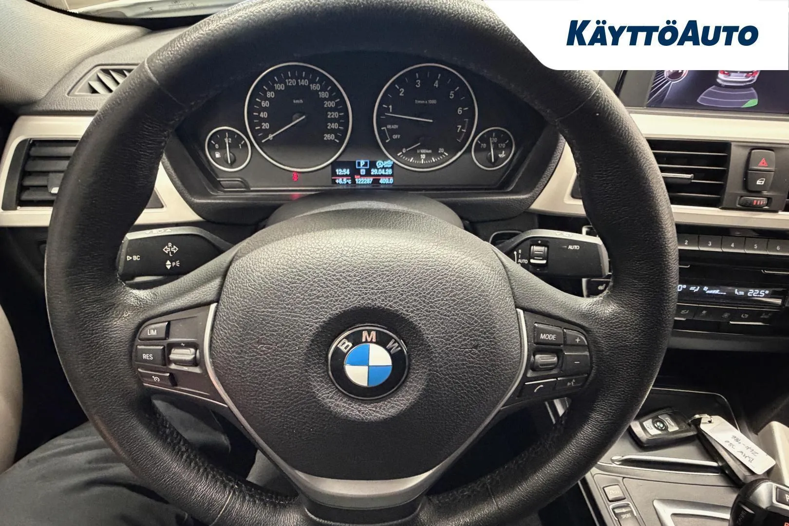 BMW 320 ZLN-486 carousel image