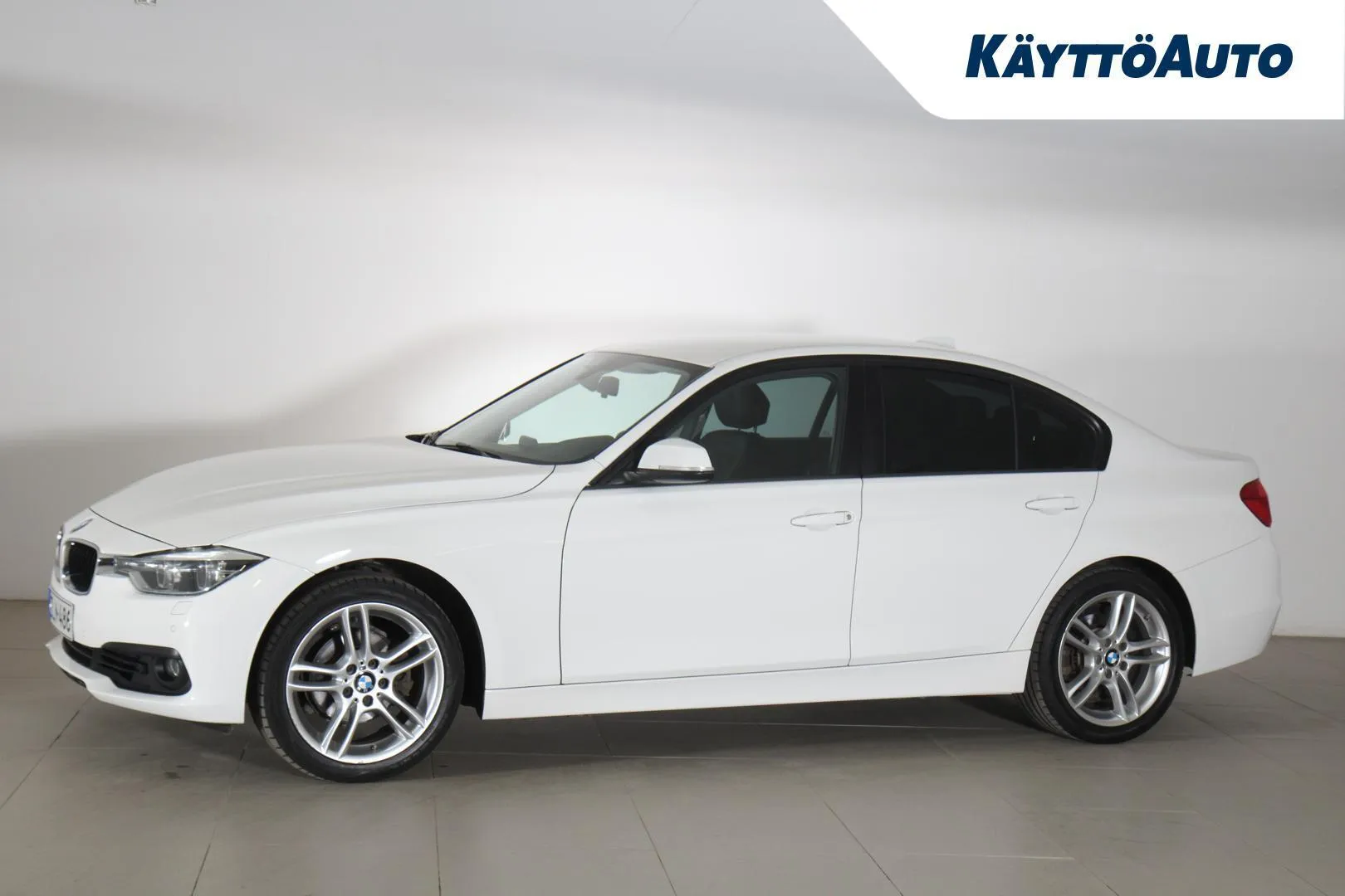 BMW 320 ZLN-486 carousel image