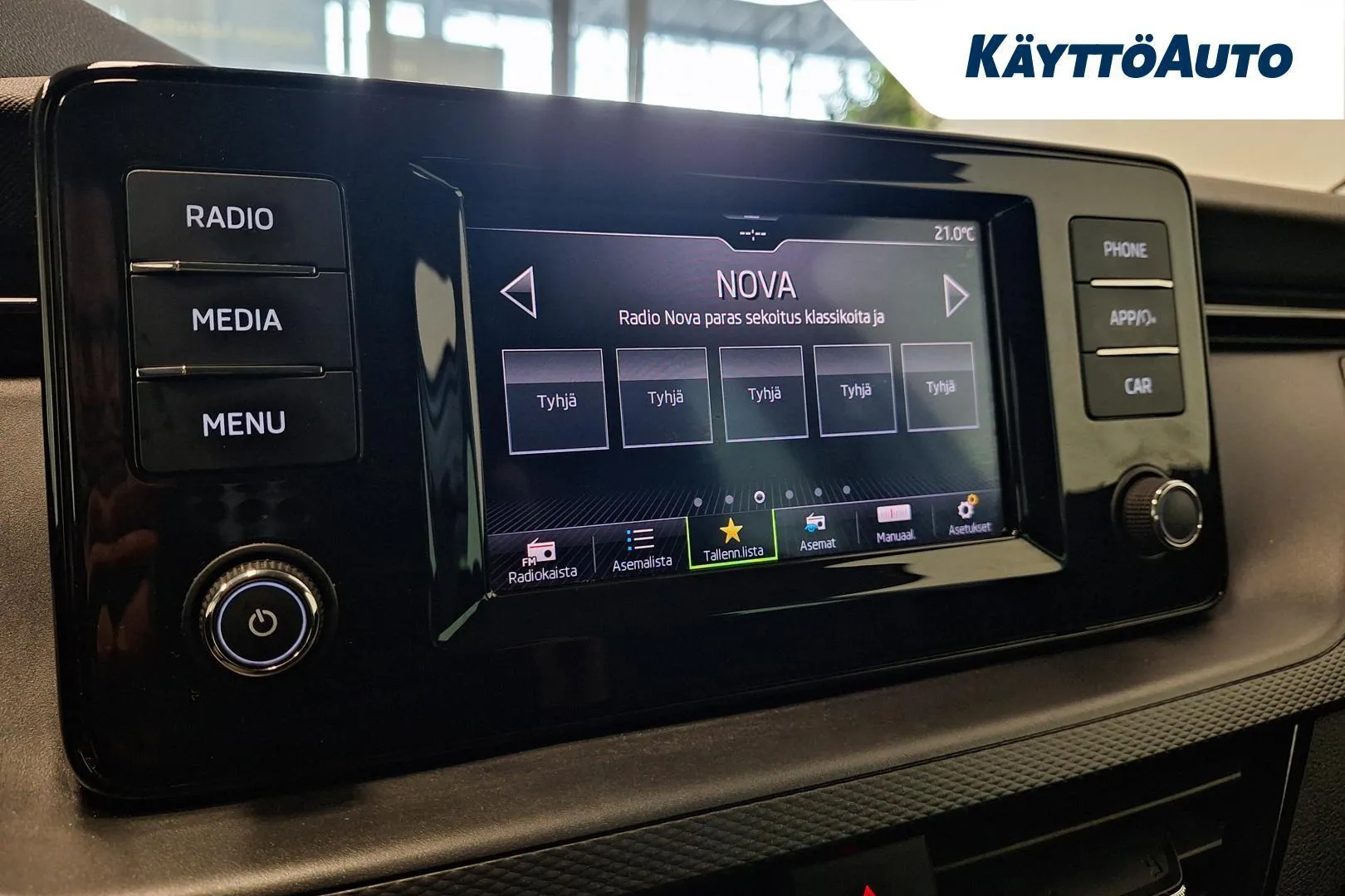 Skoda Kamiq NME-962 carousel image
