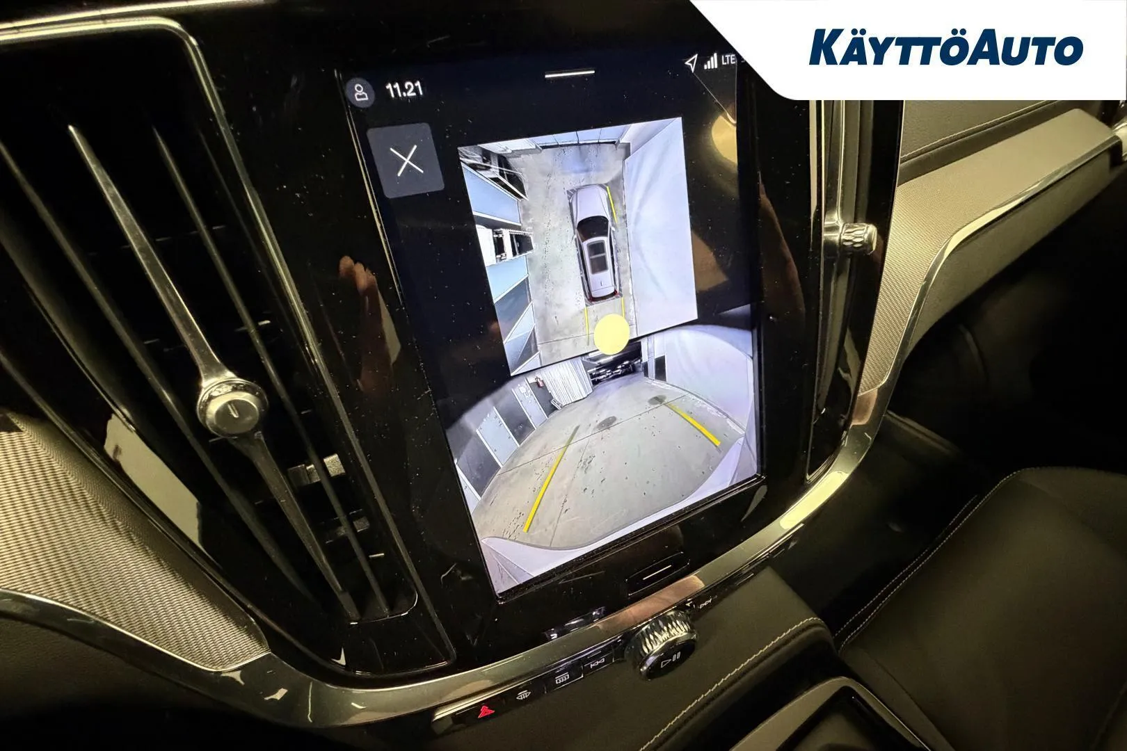 Volvo V60 FSU-658 carousel image