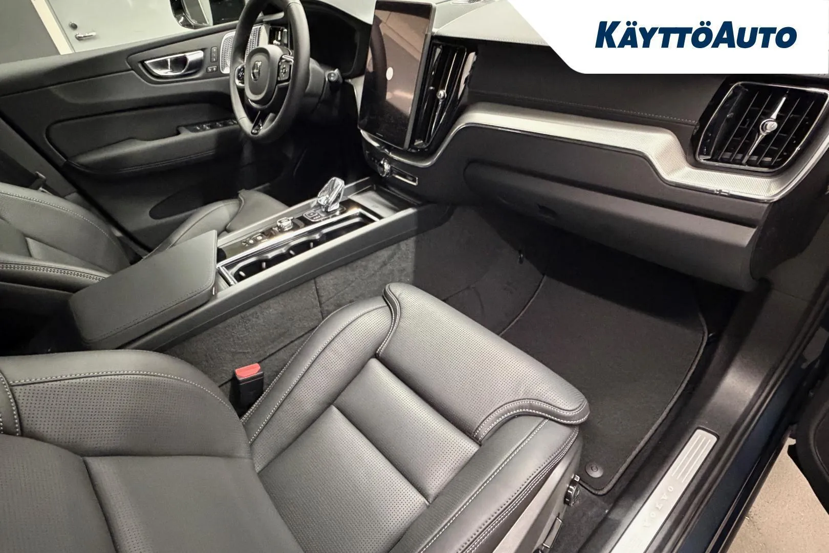 Volvo XC60 ZRM-110 carousel image