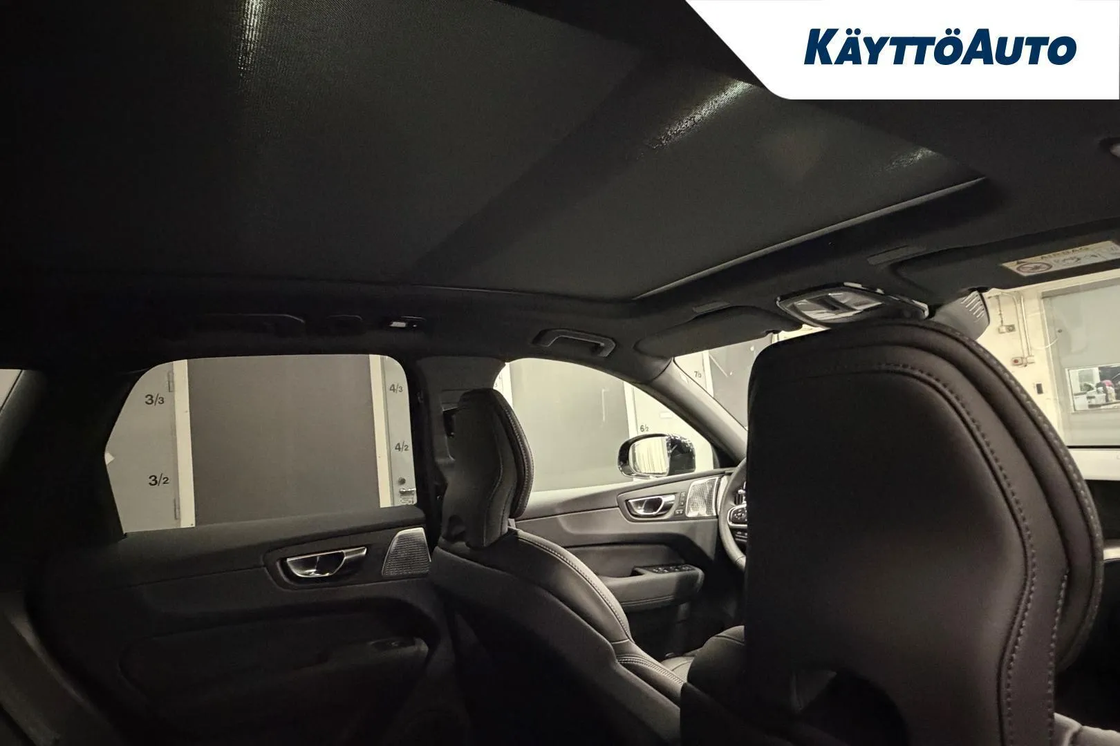 Volvo XC60 ZRM-110 carousel image
