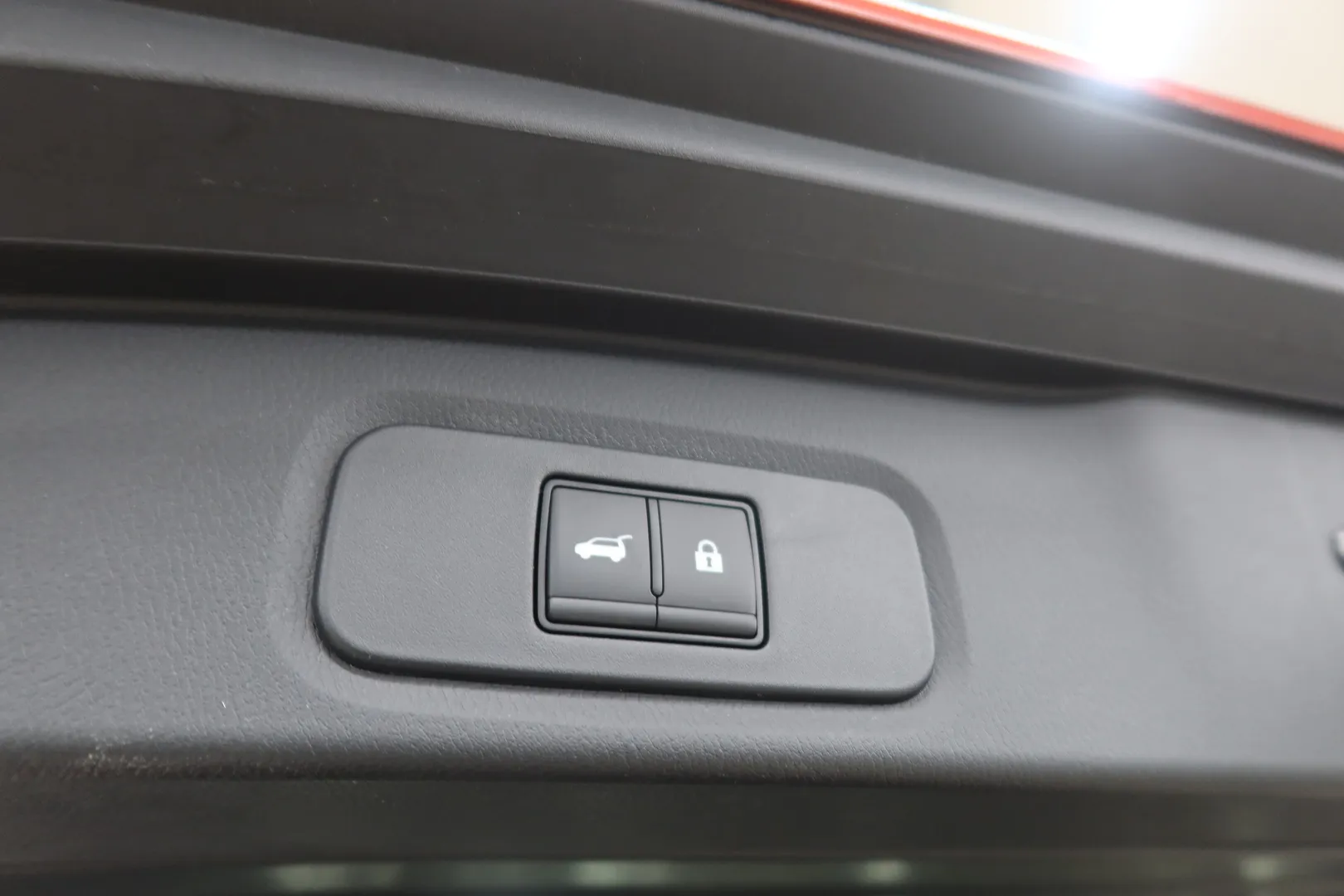 Nissan Qashqai SRN-621 carousel image