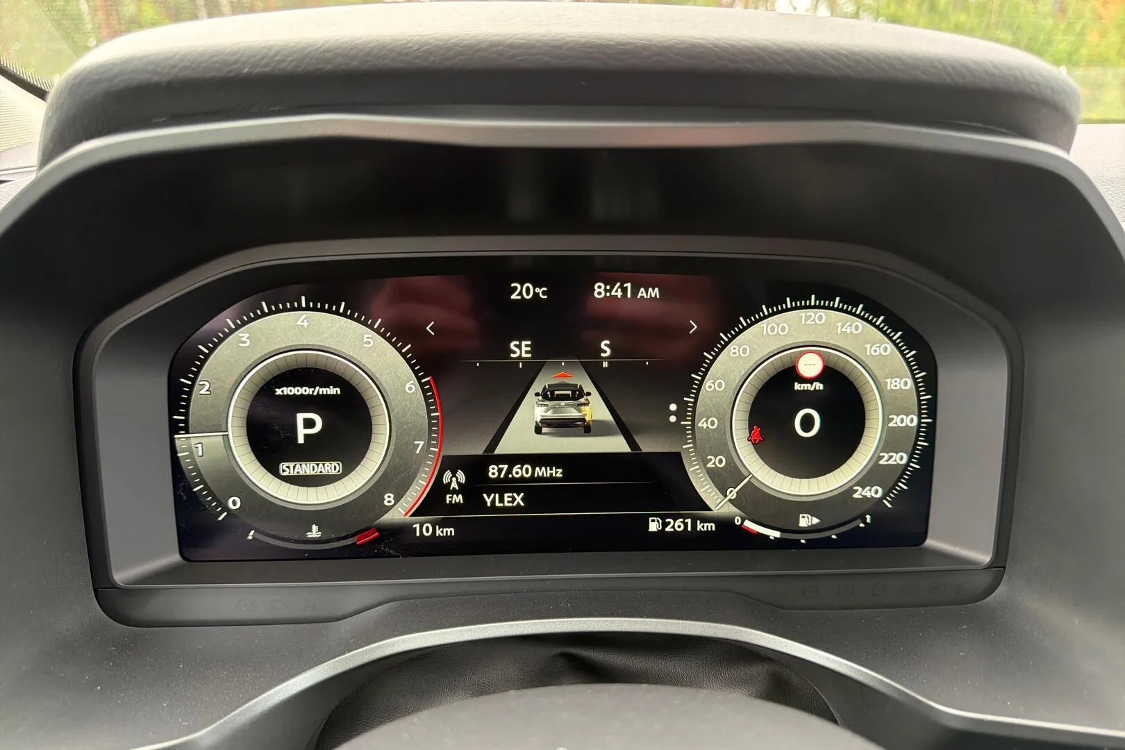 Nissan Qashqai SRN-621 carousel image