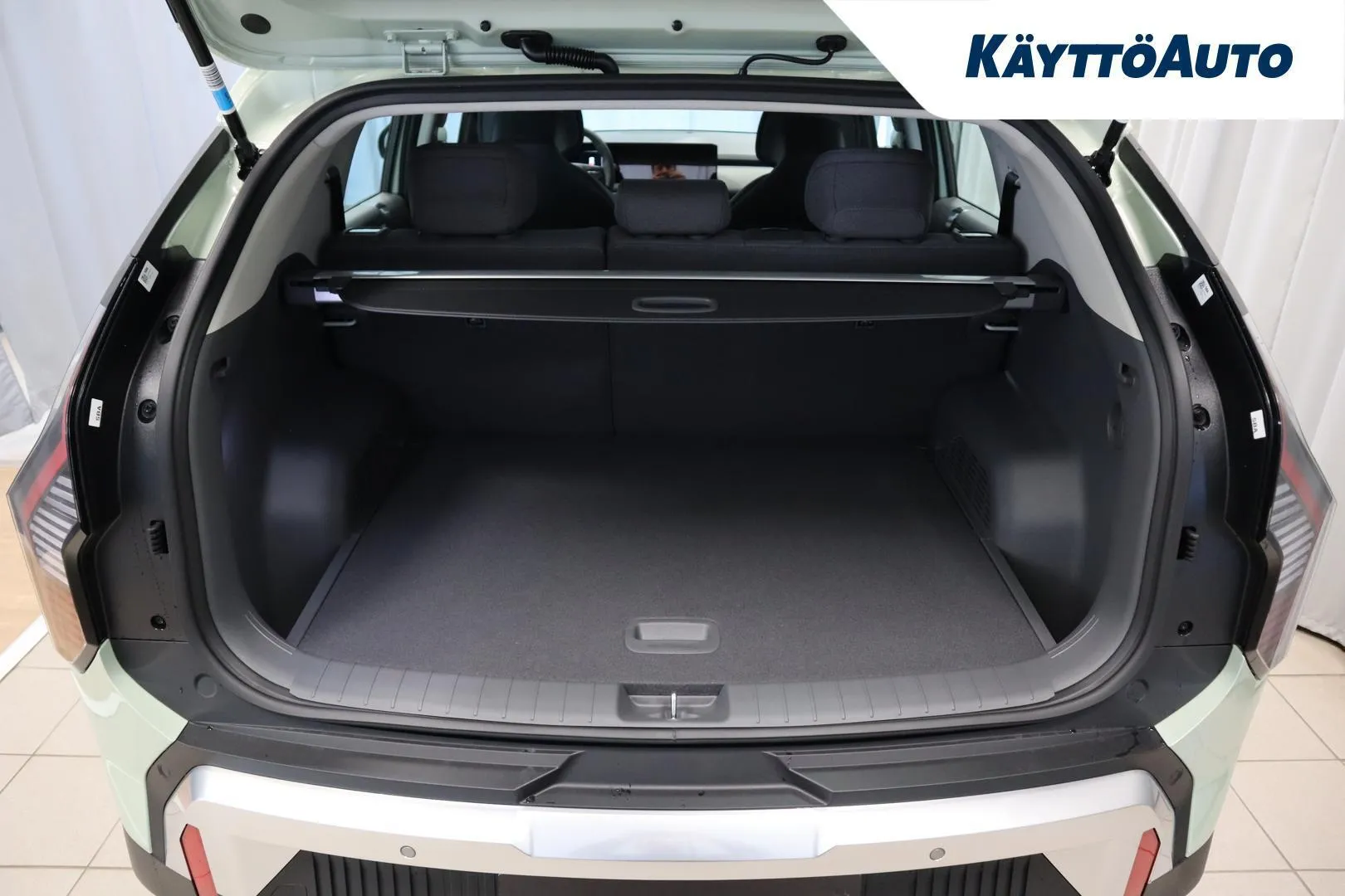 Kia EV3 NOP-400 carousel image