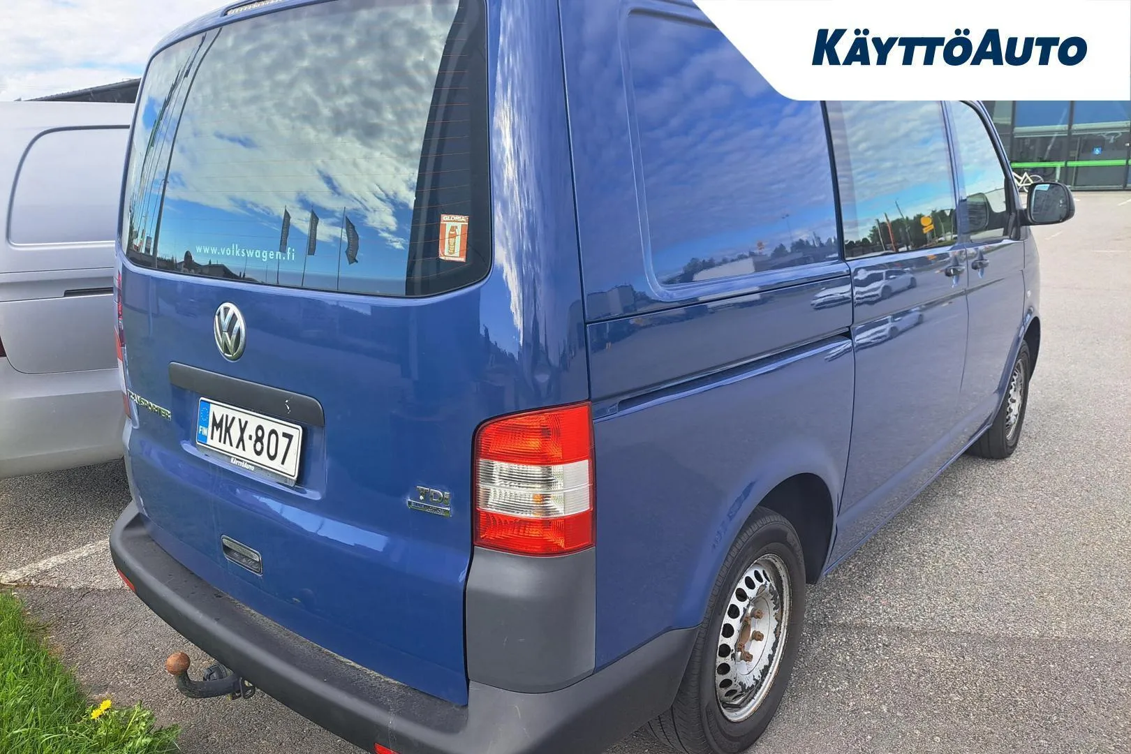 Volkswagen Transporter MKX-807 carousel image