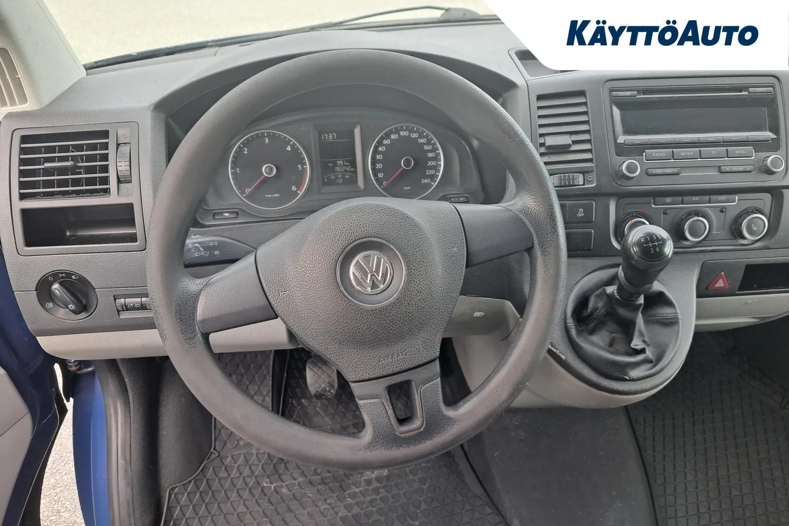 Volkswagen Transporter MKX-807 carousel image
