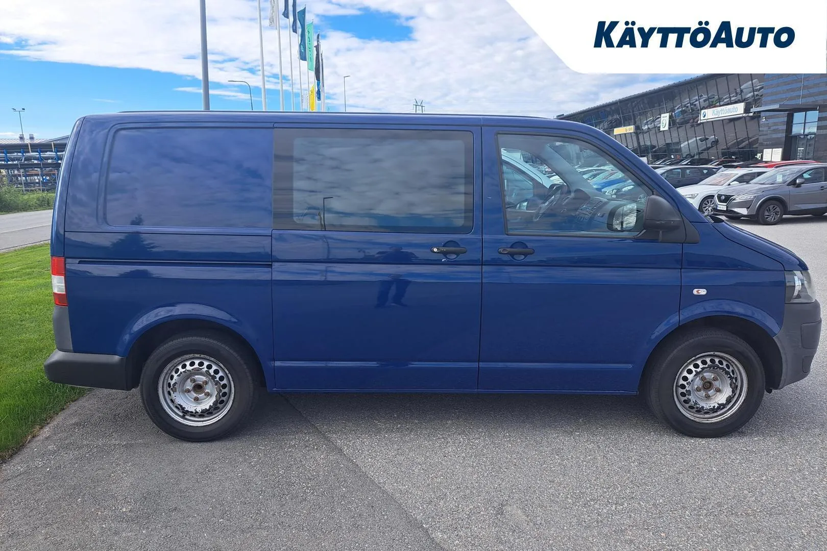 Volkswagen Transporter MKX-807 carousel image