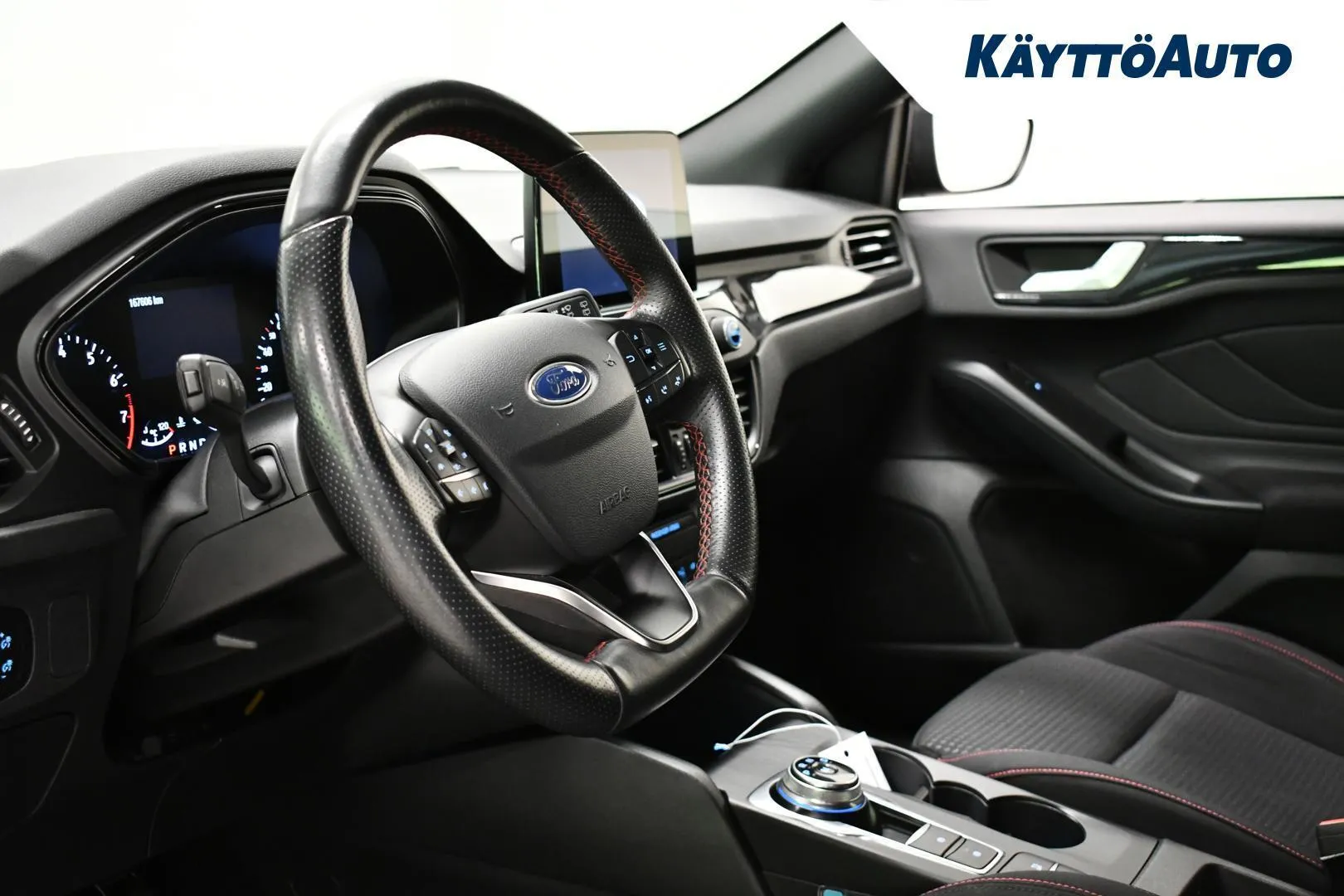Ford Focus YLH-701 carousel image
