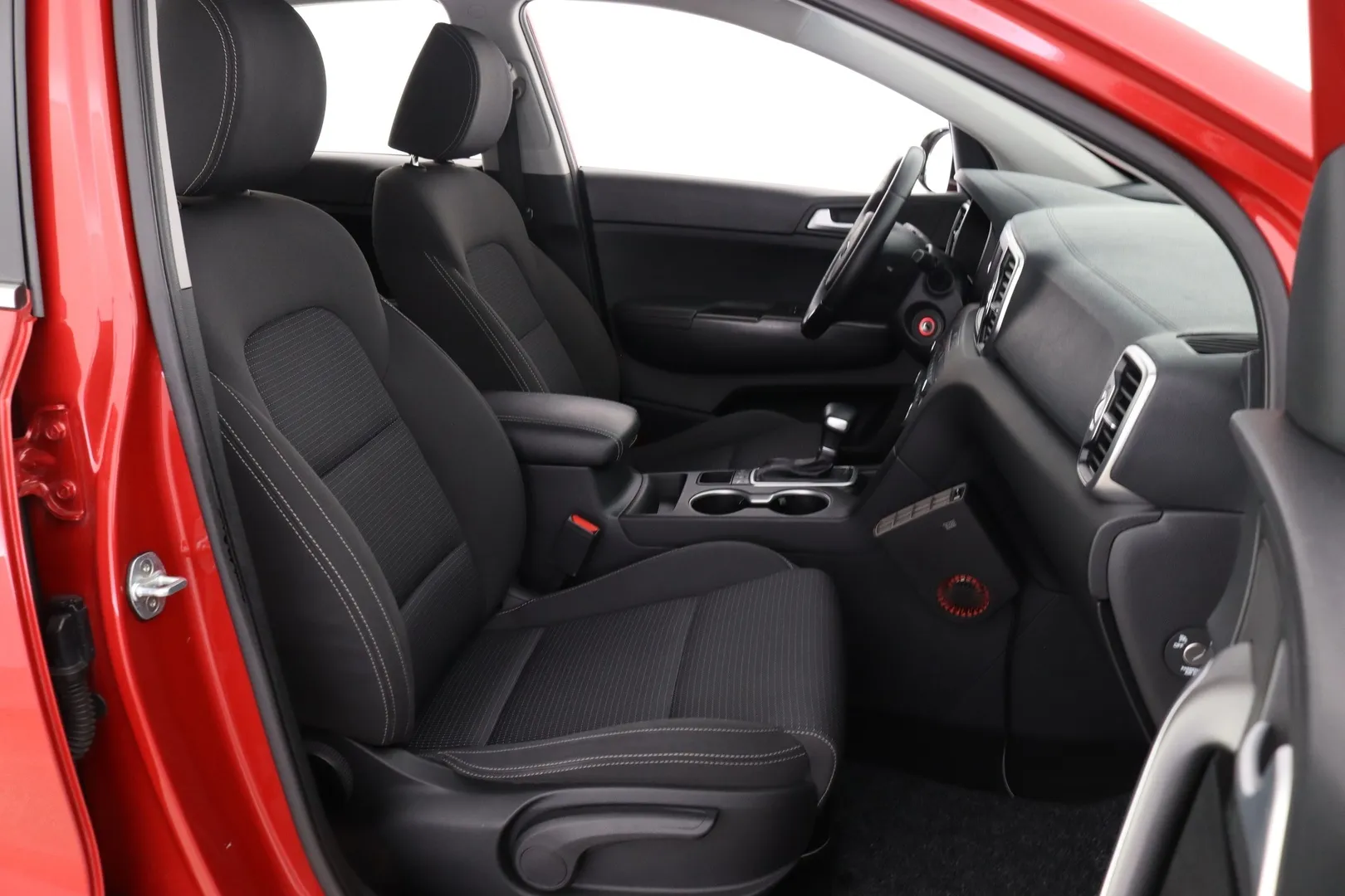 Kia Sportage KSS-848 carousel image