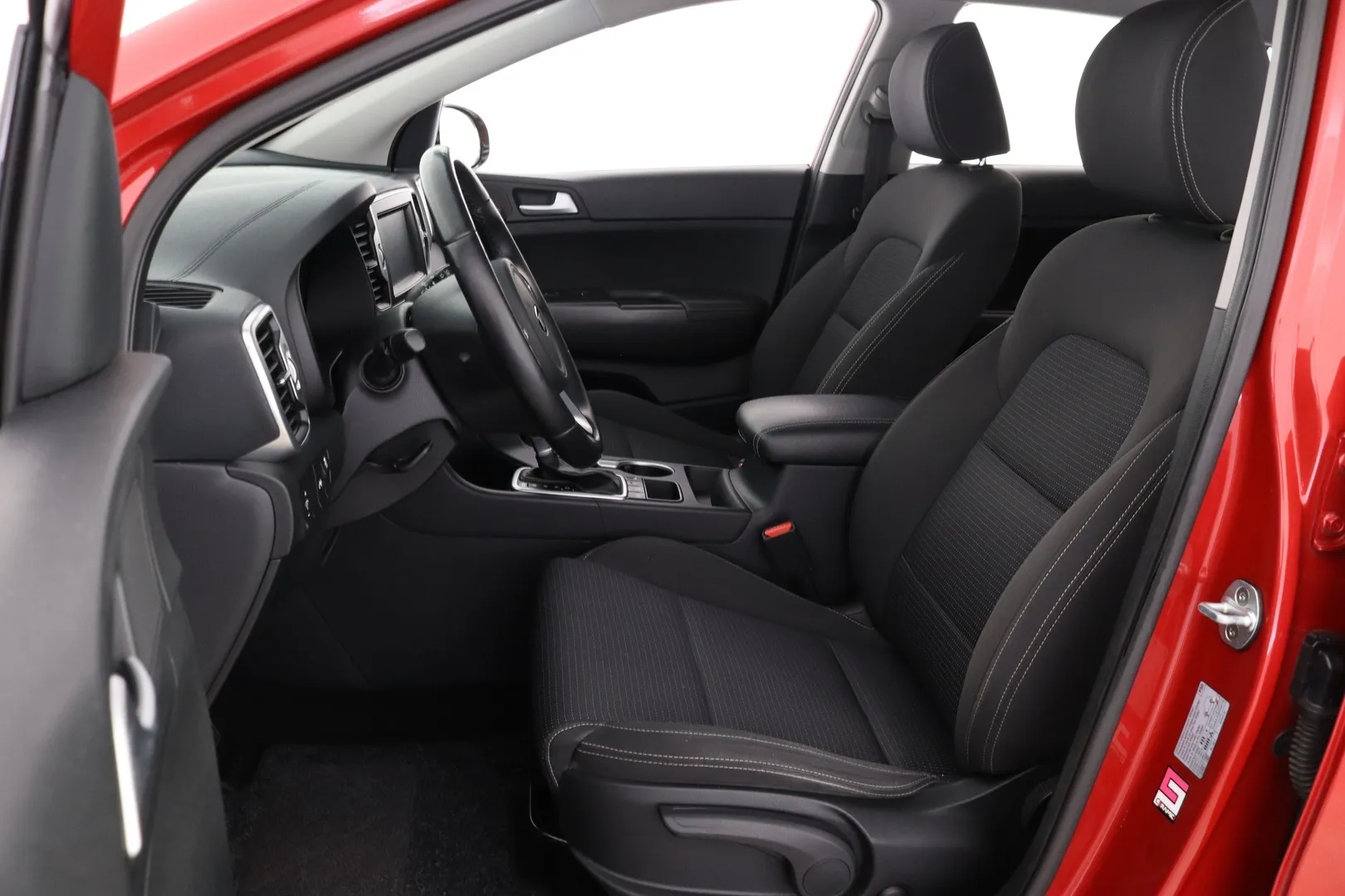 Kia Sportage KSS-848 carousel image