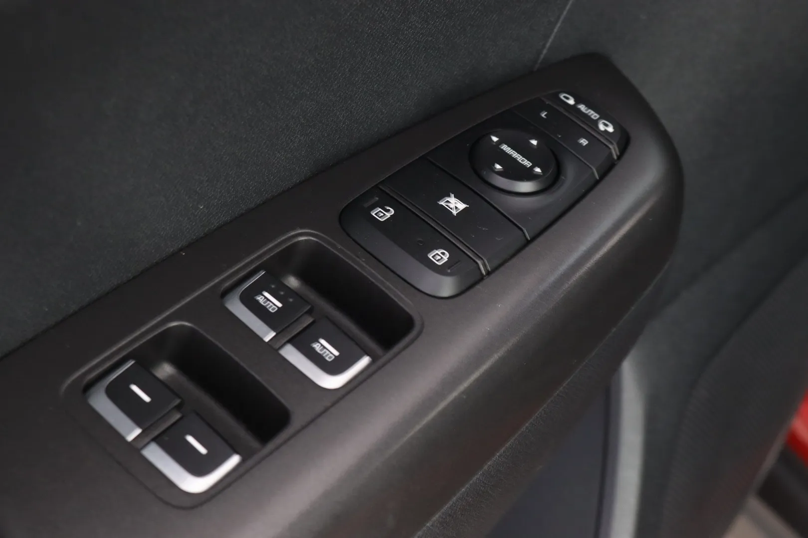 Kia Sportage KSS-848 carousel image