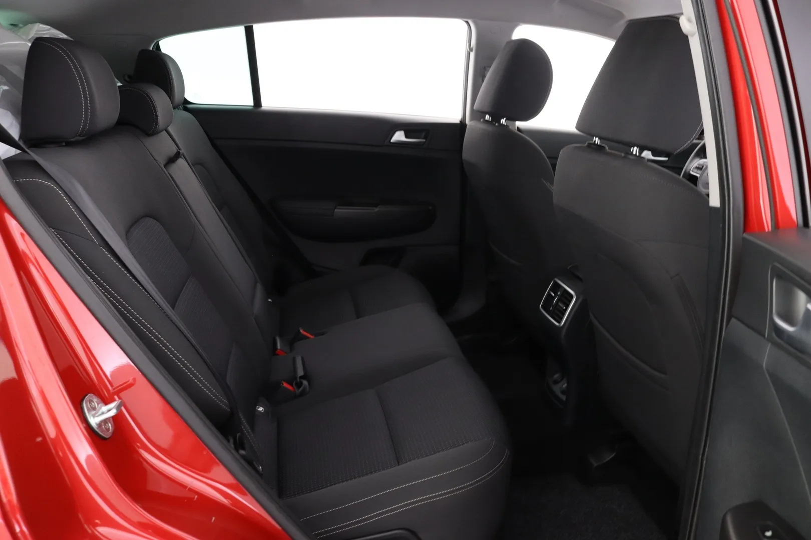 Kia Sportage KSS-848 carousel image