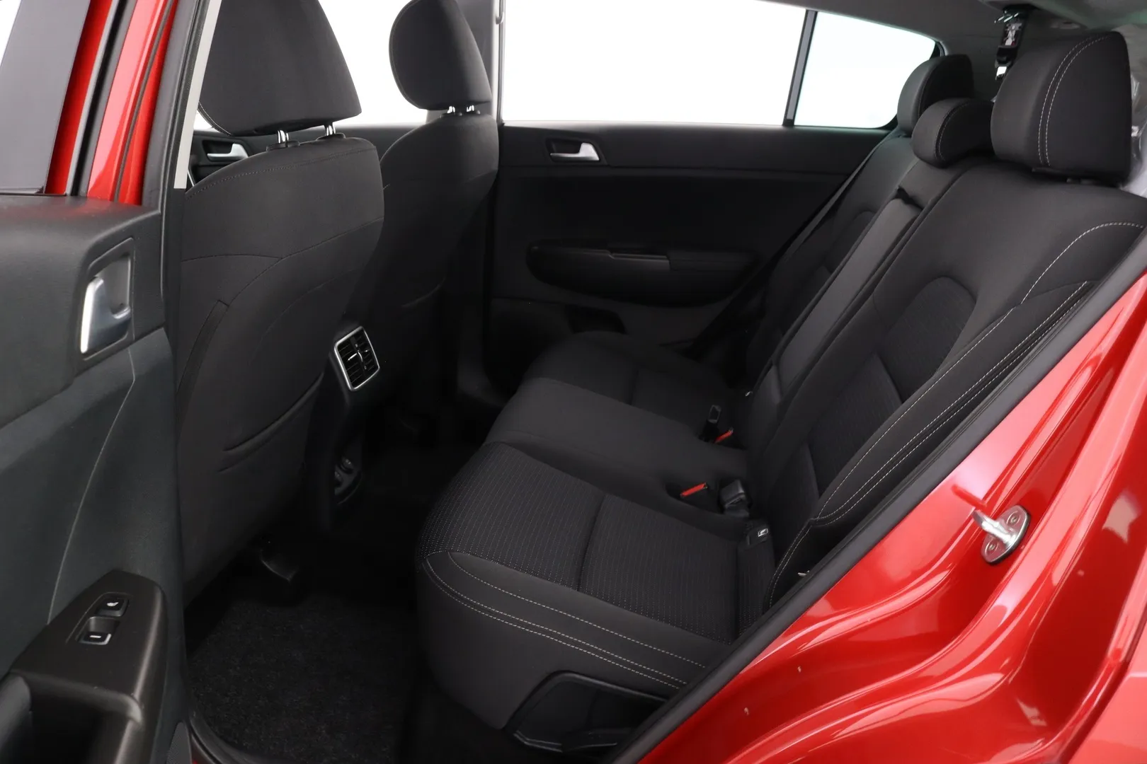 Kia Sportage KSS-848 carousel image