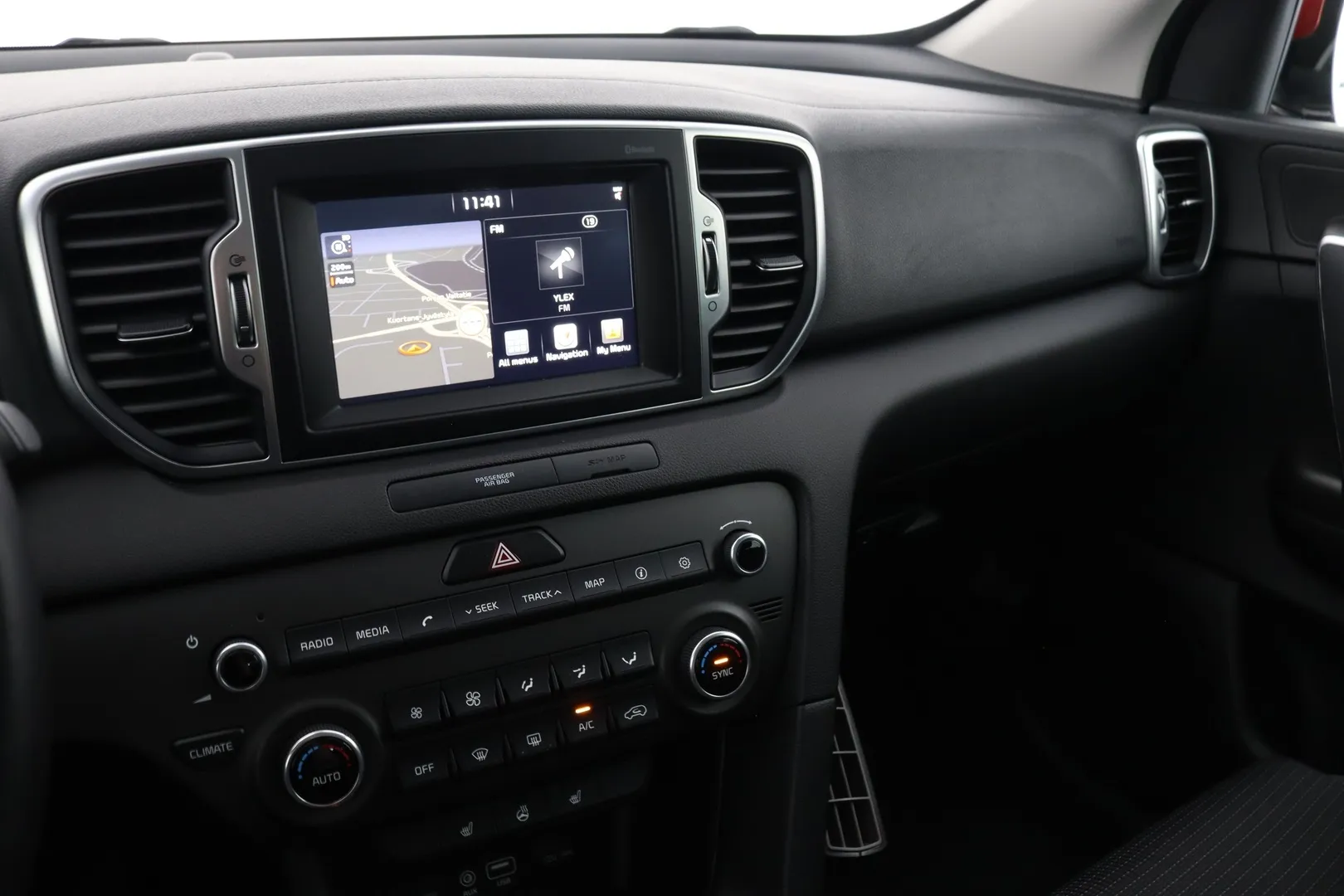 Kia Sportage KSS-848 carousel image